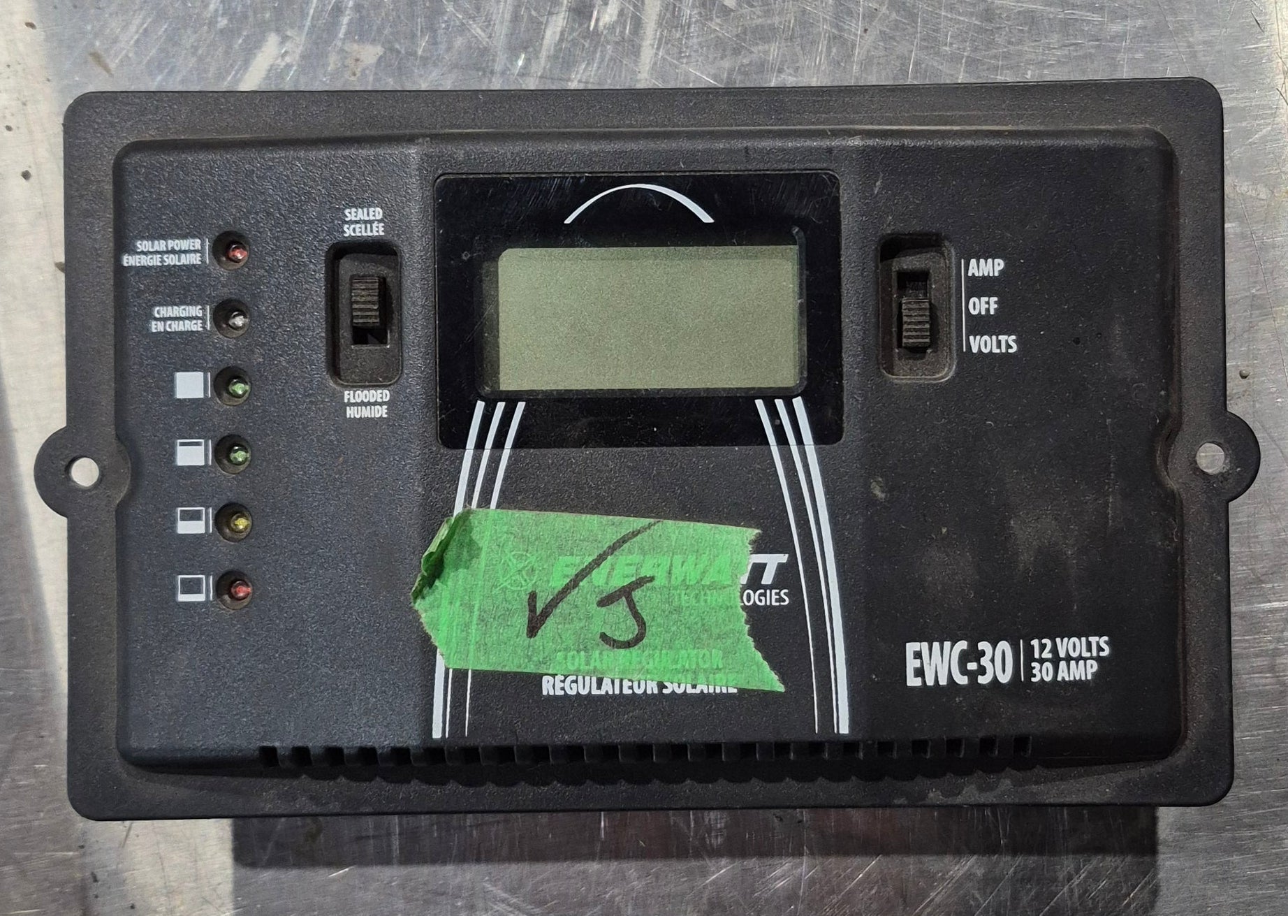 Used Enerwatt Solar Panel Controller - EWC - 30 , 30 - 301 - 15009 - Young Farts RV Parts