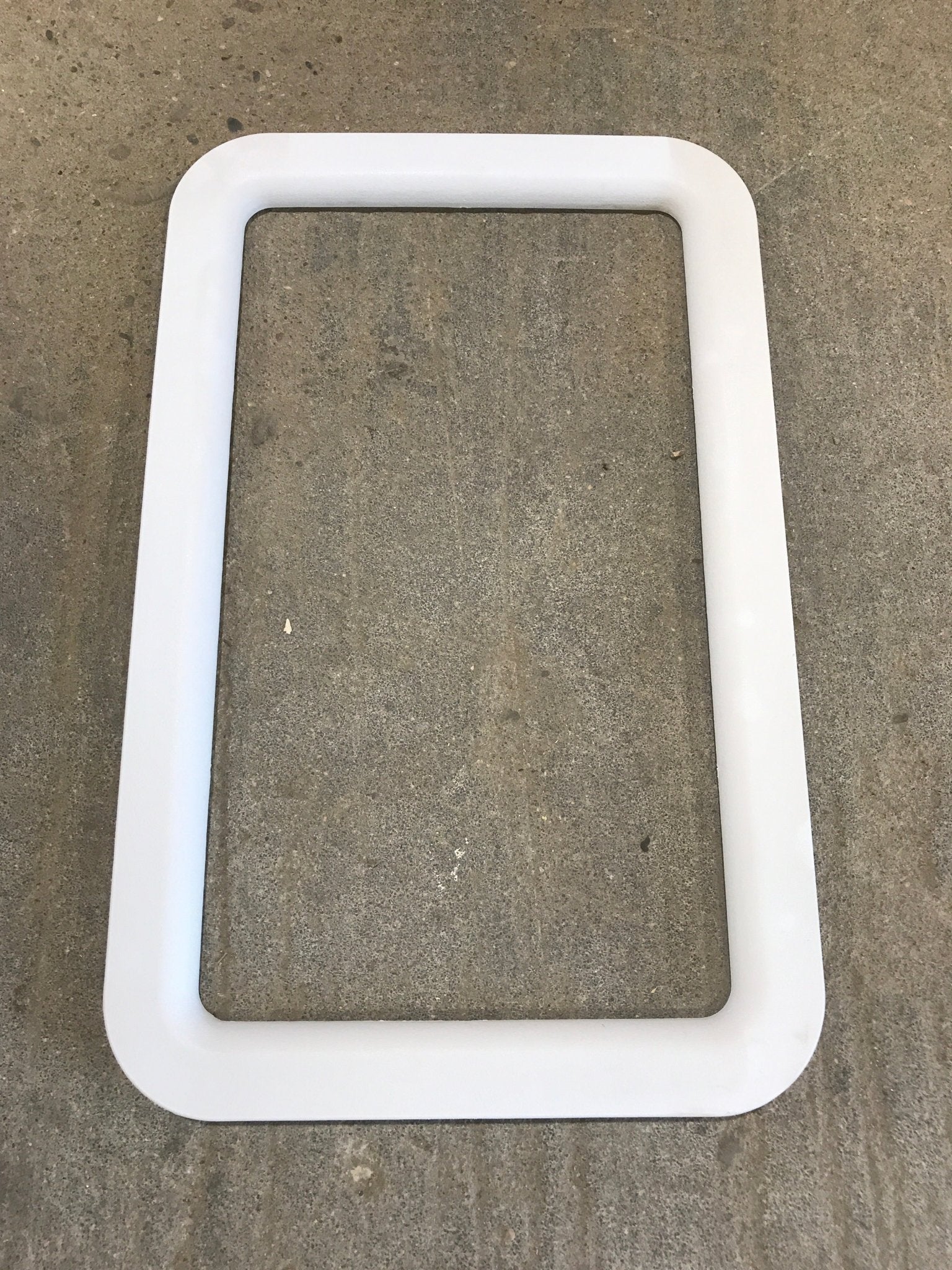 Used Entry door window Exterior Frame: 24 3/4" x 15 3/4" - Young Farts RV Parts