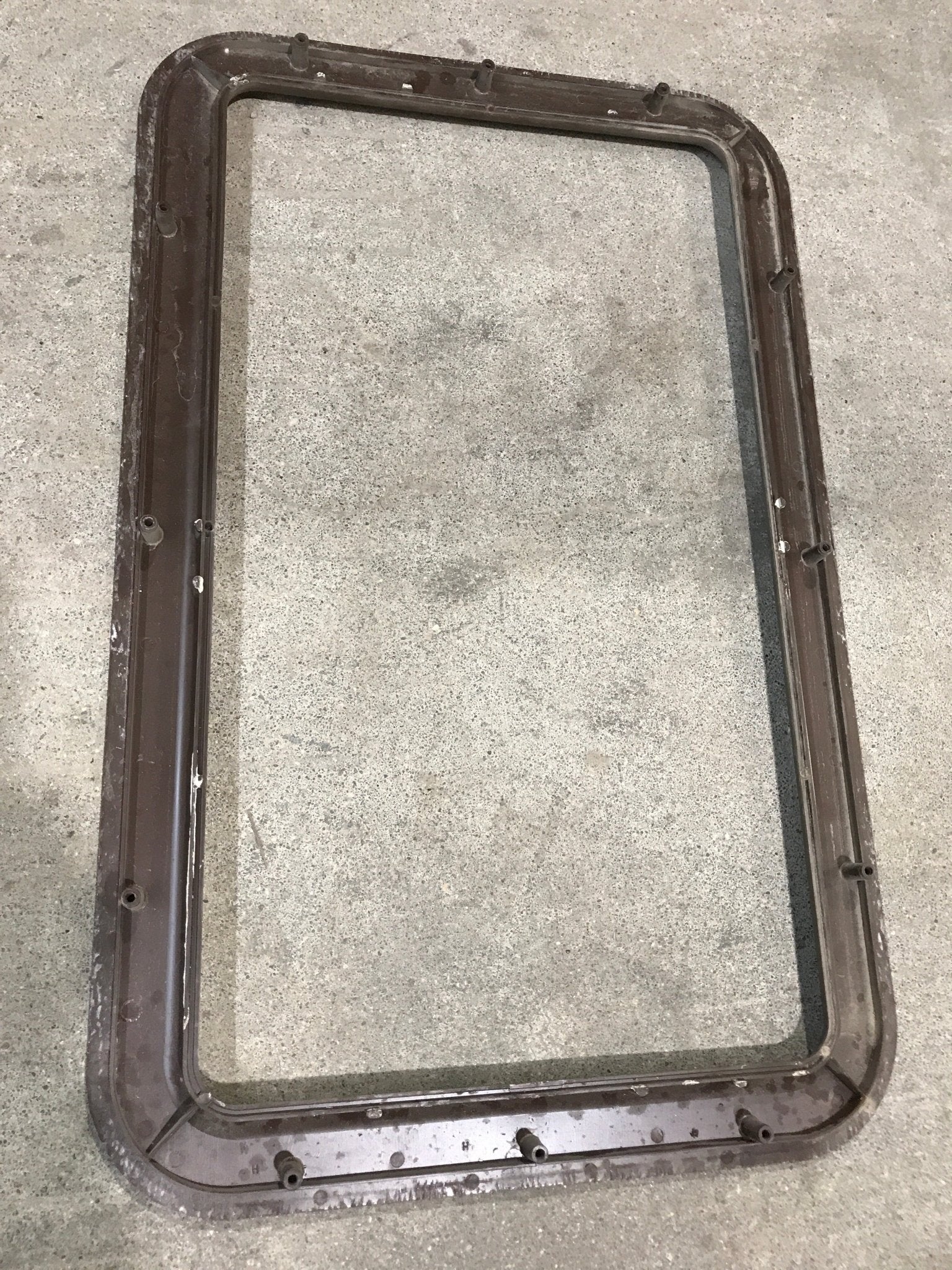 Used Entry door window Frame: 24 3/4" x 15 3/4" - Young Farts RV Parts