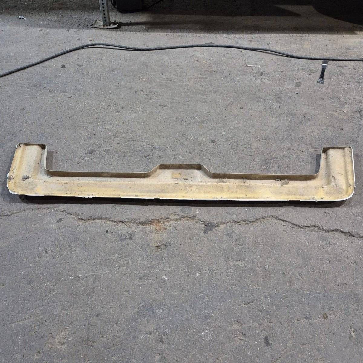 Used Fender Skirt - 67