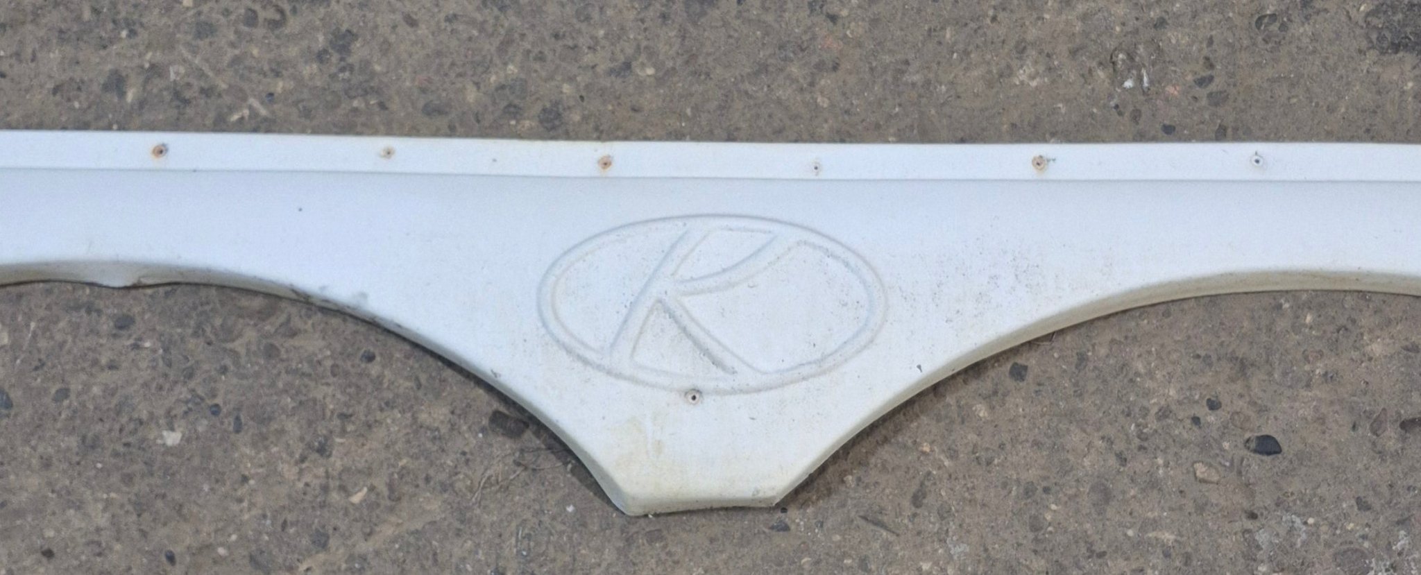 Used Fender Skirt 69 3/4" - Young Farts RV Parts