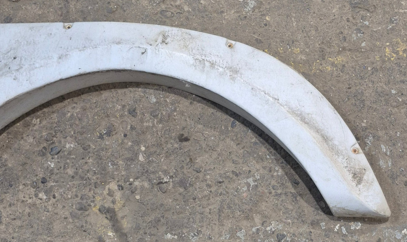 Used Fender Skirt 69 3/4