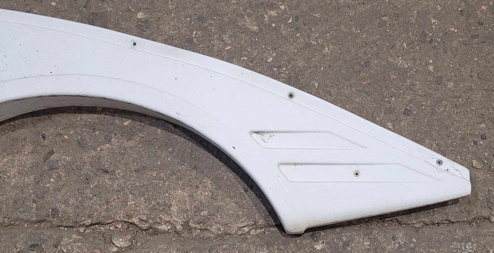 Used Fender Skirt 76