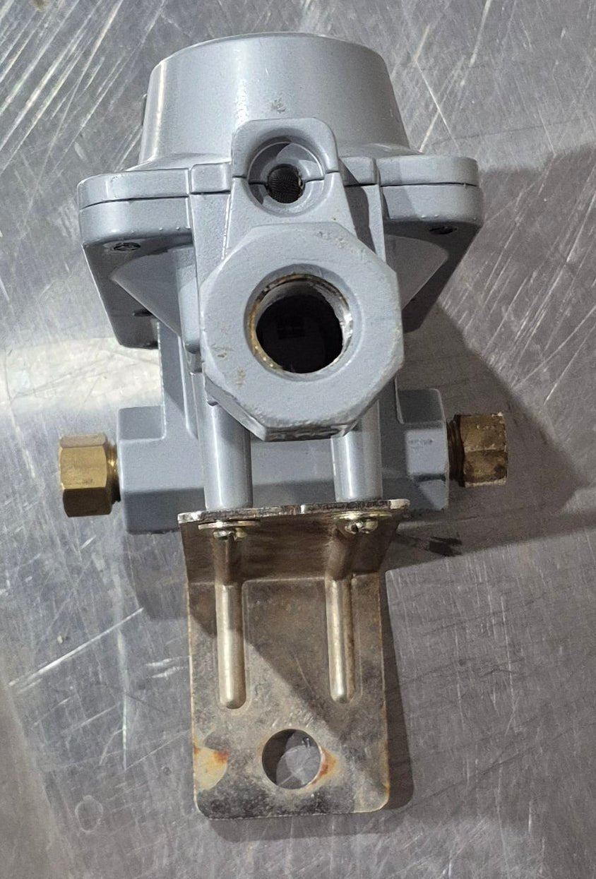 Used Flame King Propane Regulator Model, Grey - ACR - 2 - Young Farts RV Parts