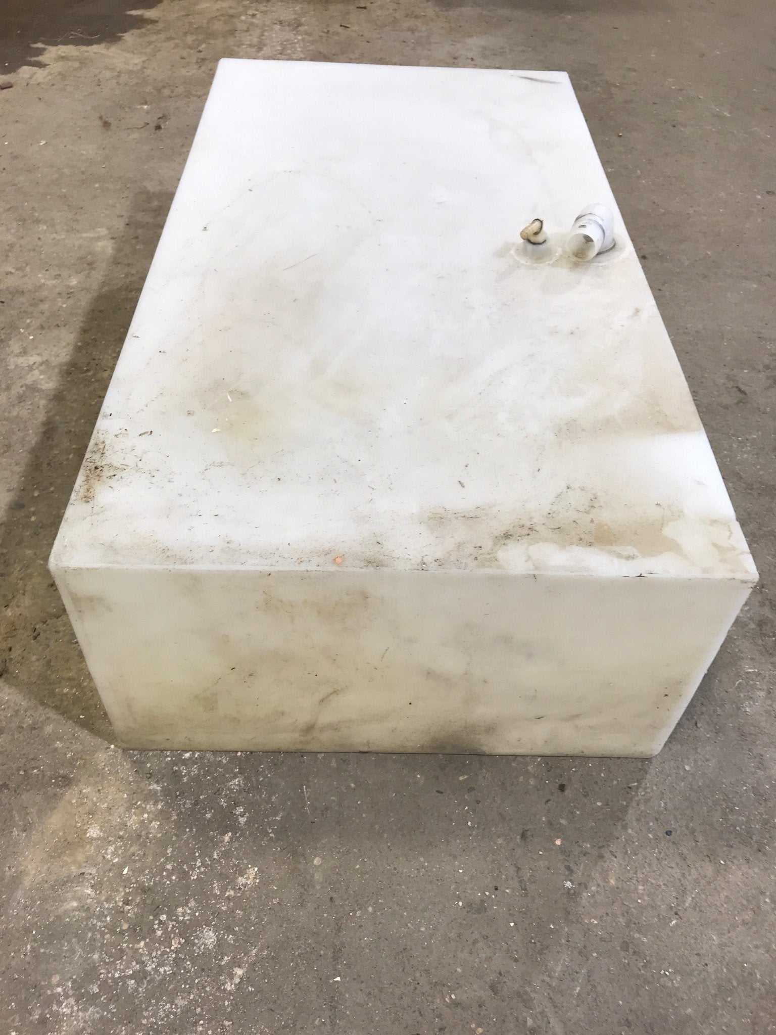 Used Fresh Water Tank 10 1/2" H x 24" W x 36” L - Young Farts RV Parts