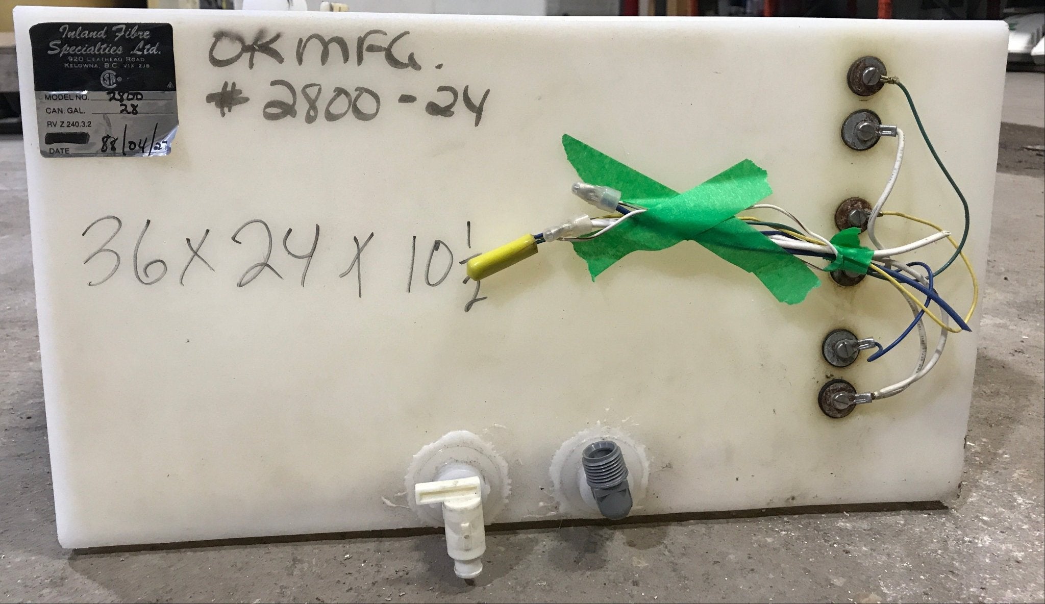 Used Fresh Water Tank 10 1/2" H x 24" W x 36” L - Young Farts RV Parts