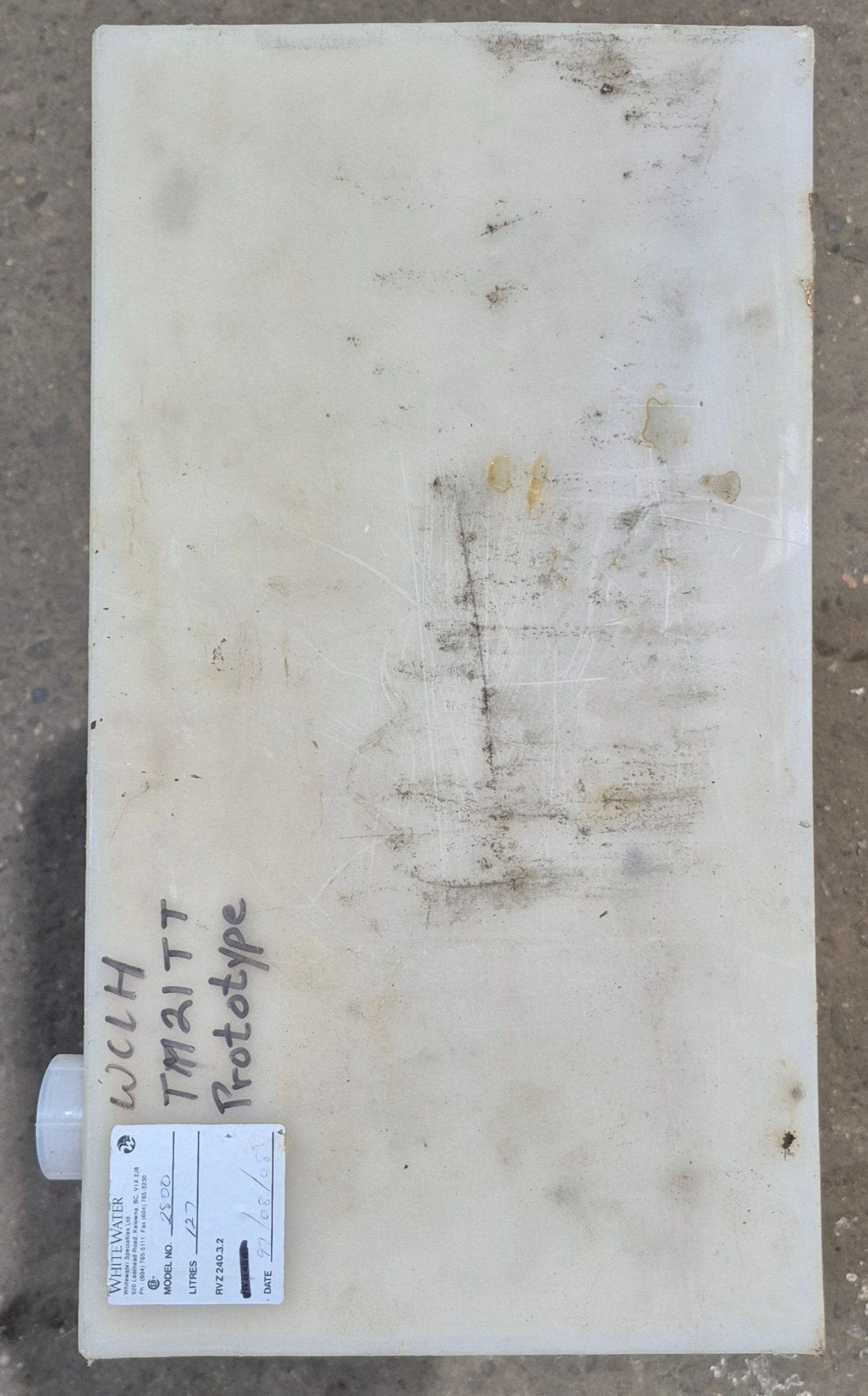 Used Fresh Water Tank 10 5/8" H x 19 1/2" W x 36 1/4” L - Young Farts RV Parts