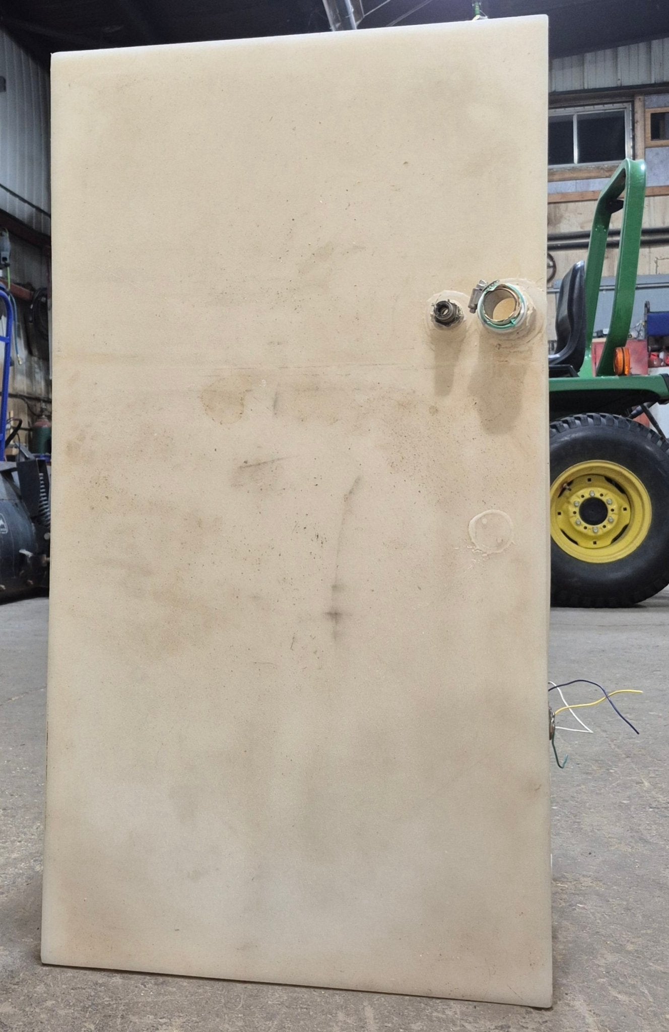 Used Fresh Water Tank 10 5/8