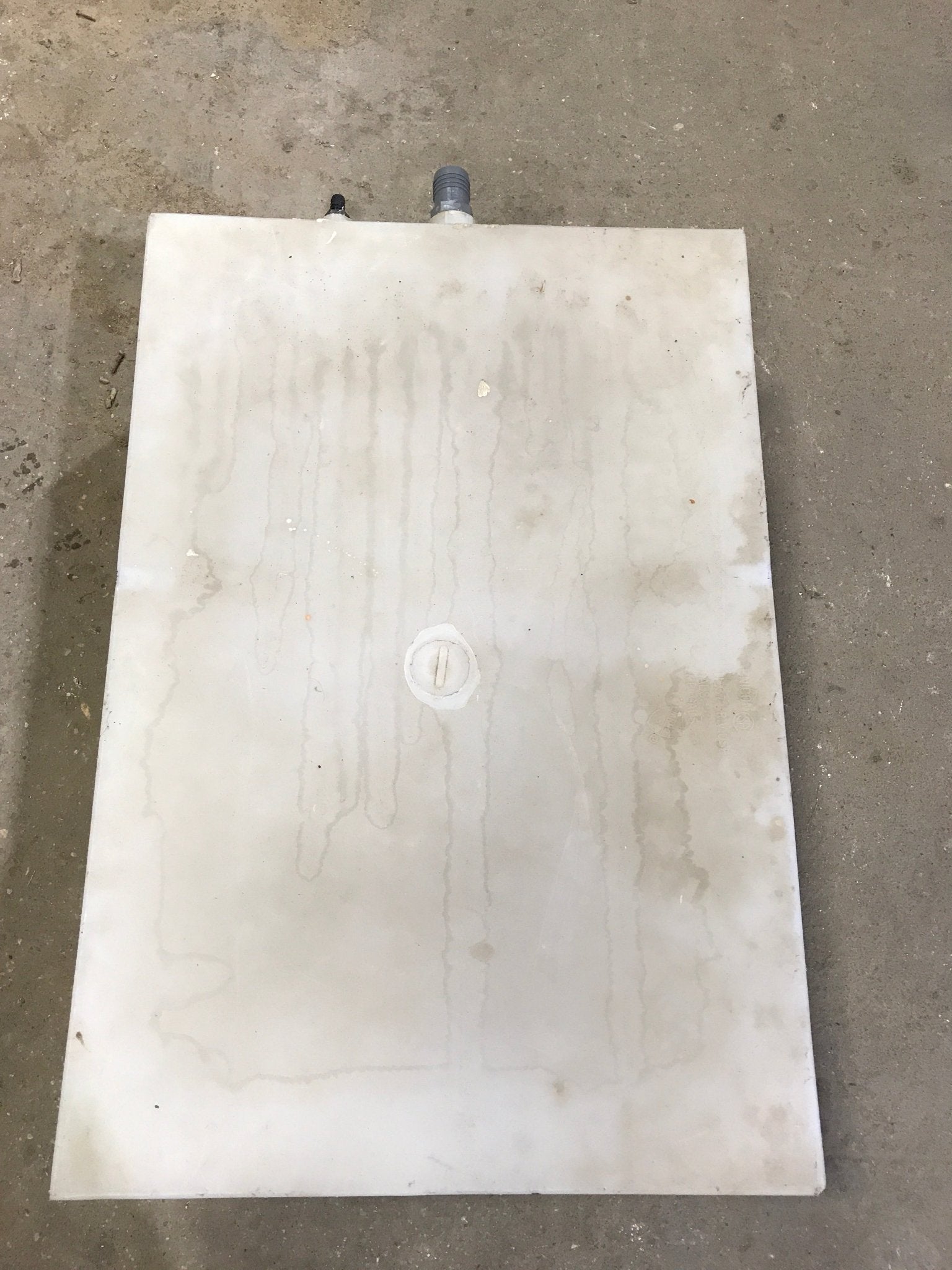 Used Fresh Water Tank 10" H x 21" W x 30 1/2” L - Young Farts RV Parts