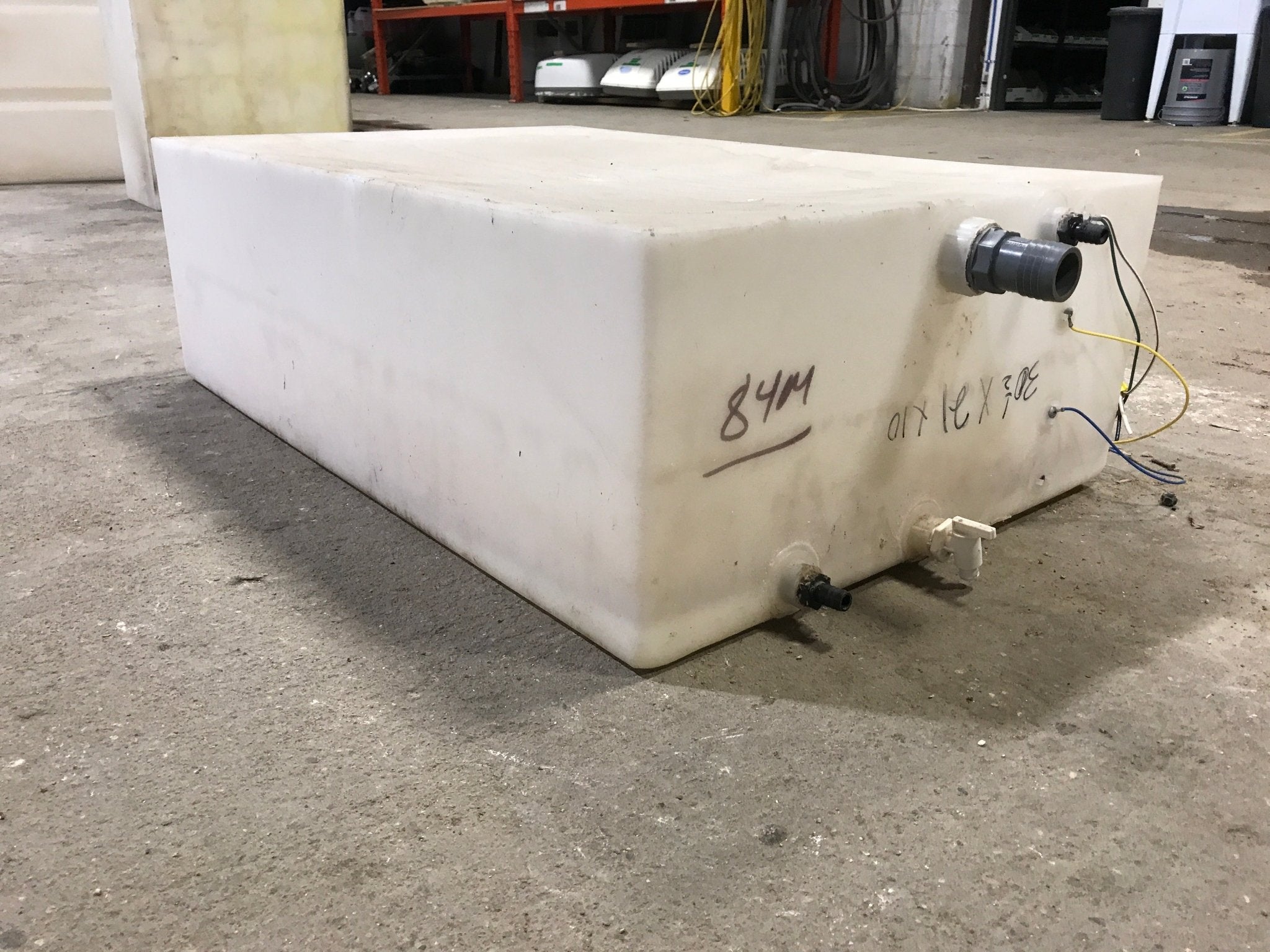 Used Fresh Water Tank 10" H x 21" W x 30 1/2” L - Young Farts RV Parts
