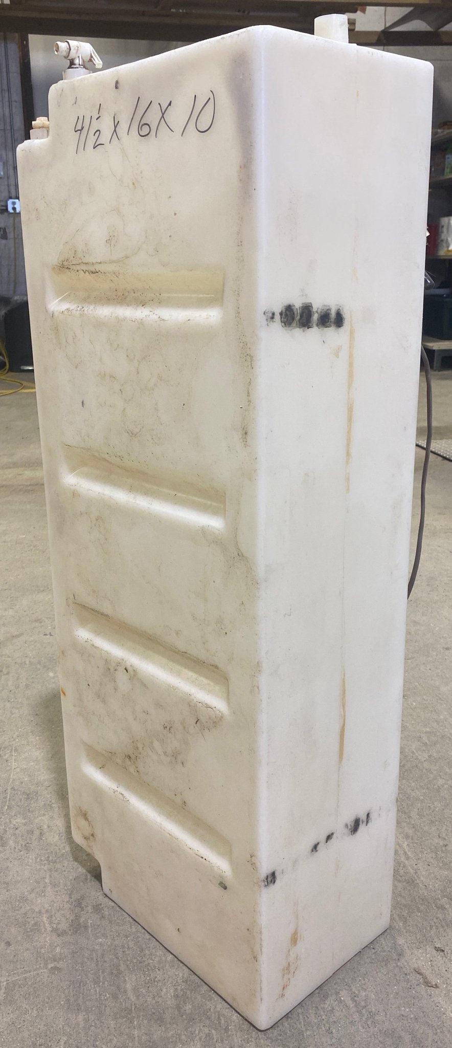 Used Fresh Water Tank 10” W x 16” H x 41 1/2" L - Young Farts RV Parts