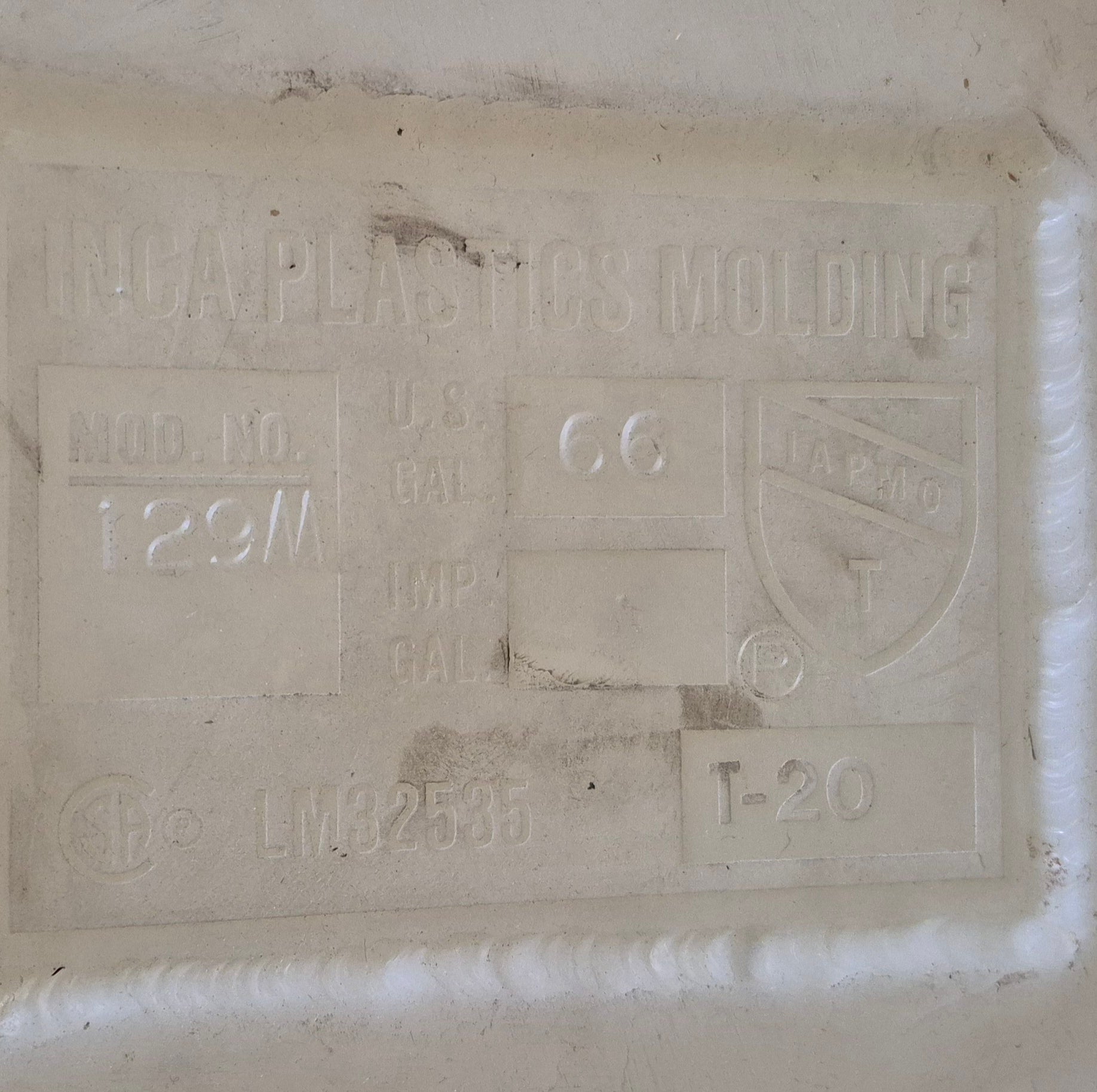 Used Fresh Water Tank 14 3/8" H x 28 7/8" W x 39 5/8” L - Young Farts RV Parts