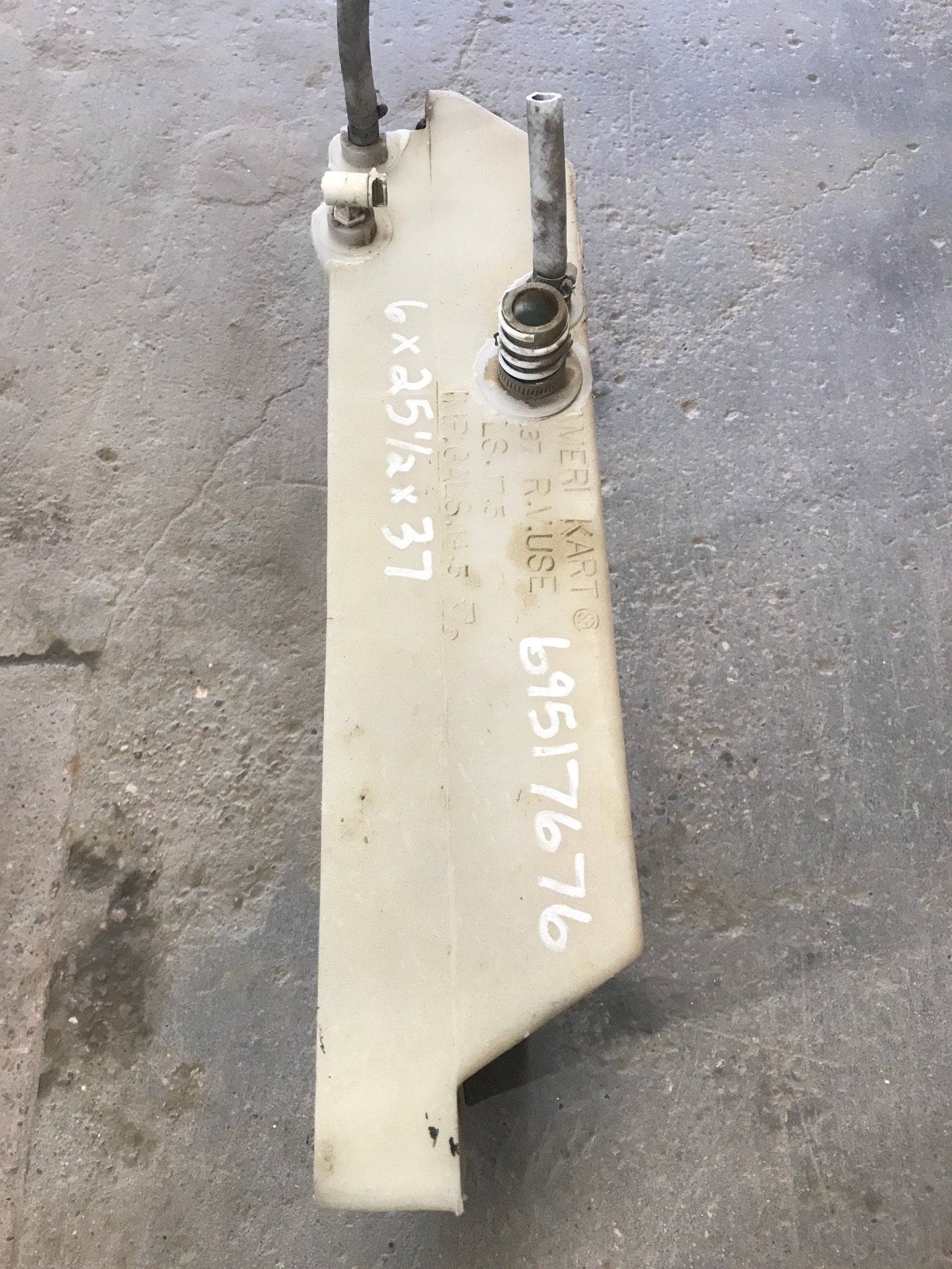 Used Fresh Water Tank 6” x 25 1/2” x 37