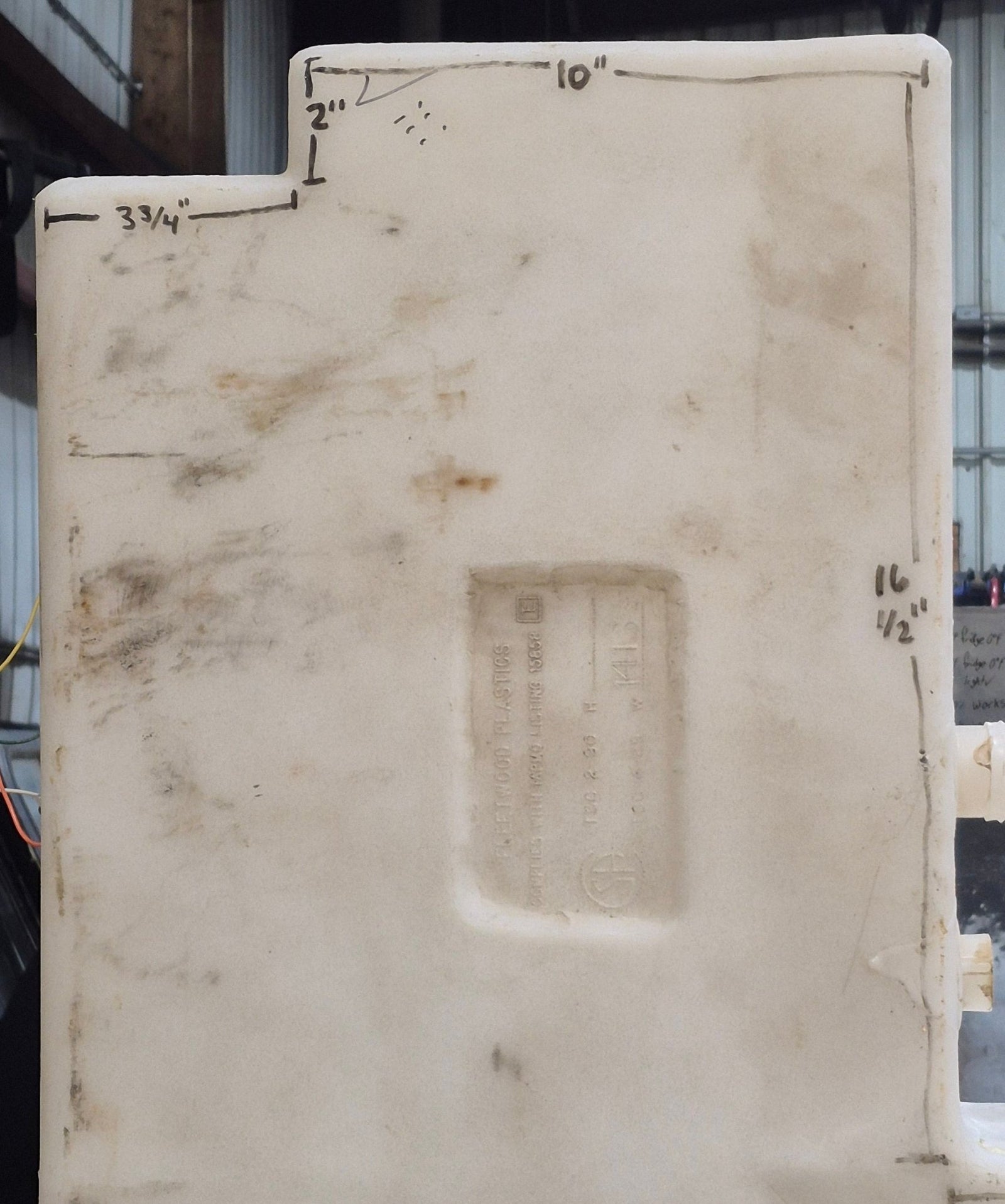 Used Fresh Water Tank 8 3/4” H x 24” W x 52” L - Young Farts RV Parts