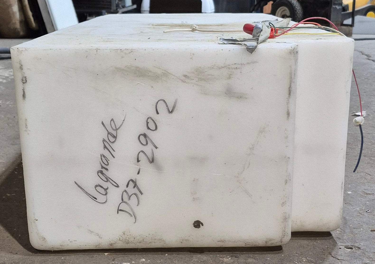 Used Fresh Water Tank 9 3/4