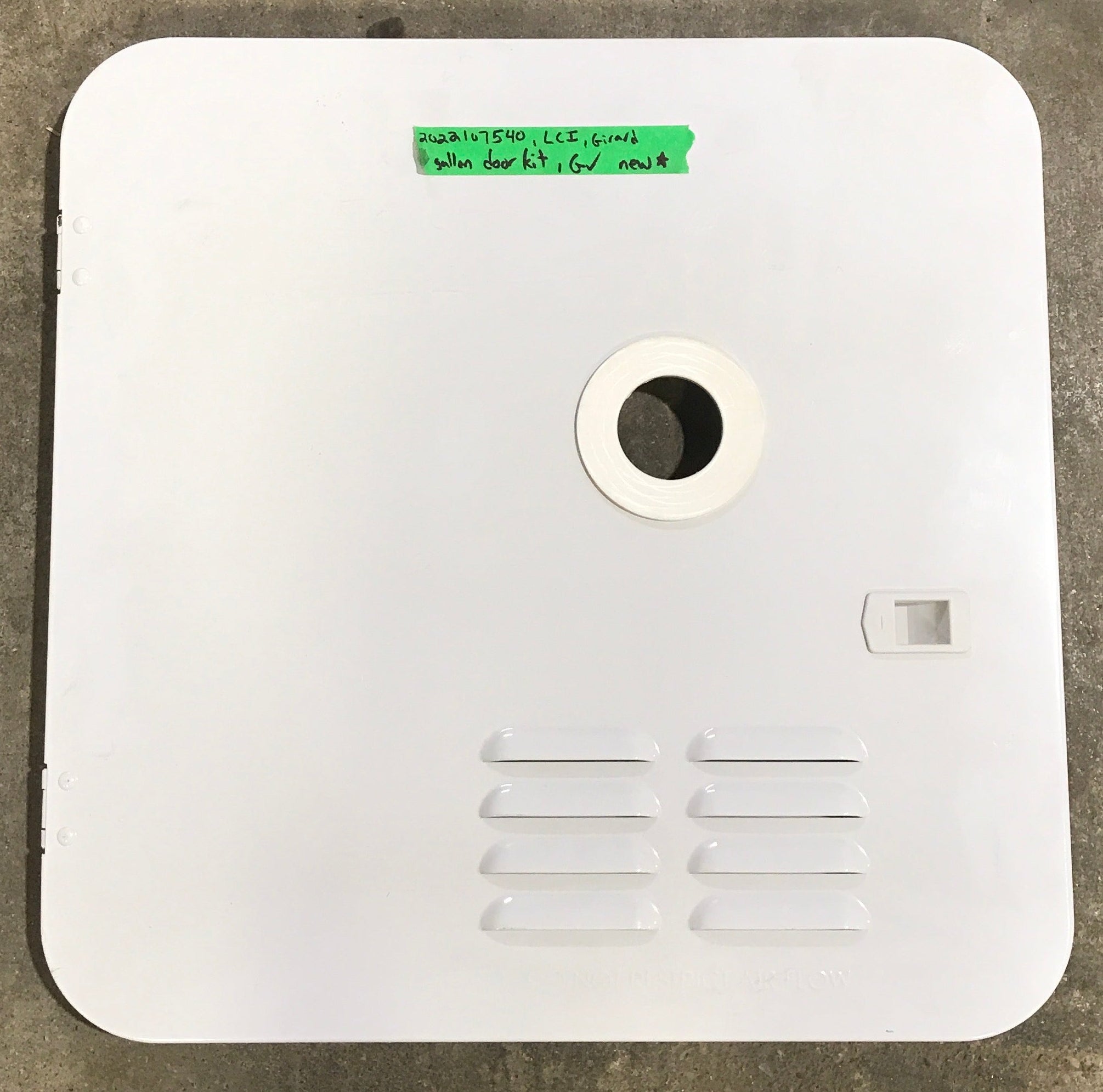 Used Girard 10 Gallon Water Heater Door Kit, White - 2GWHDAS10 - Young Farts RV Parts