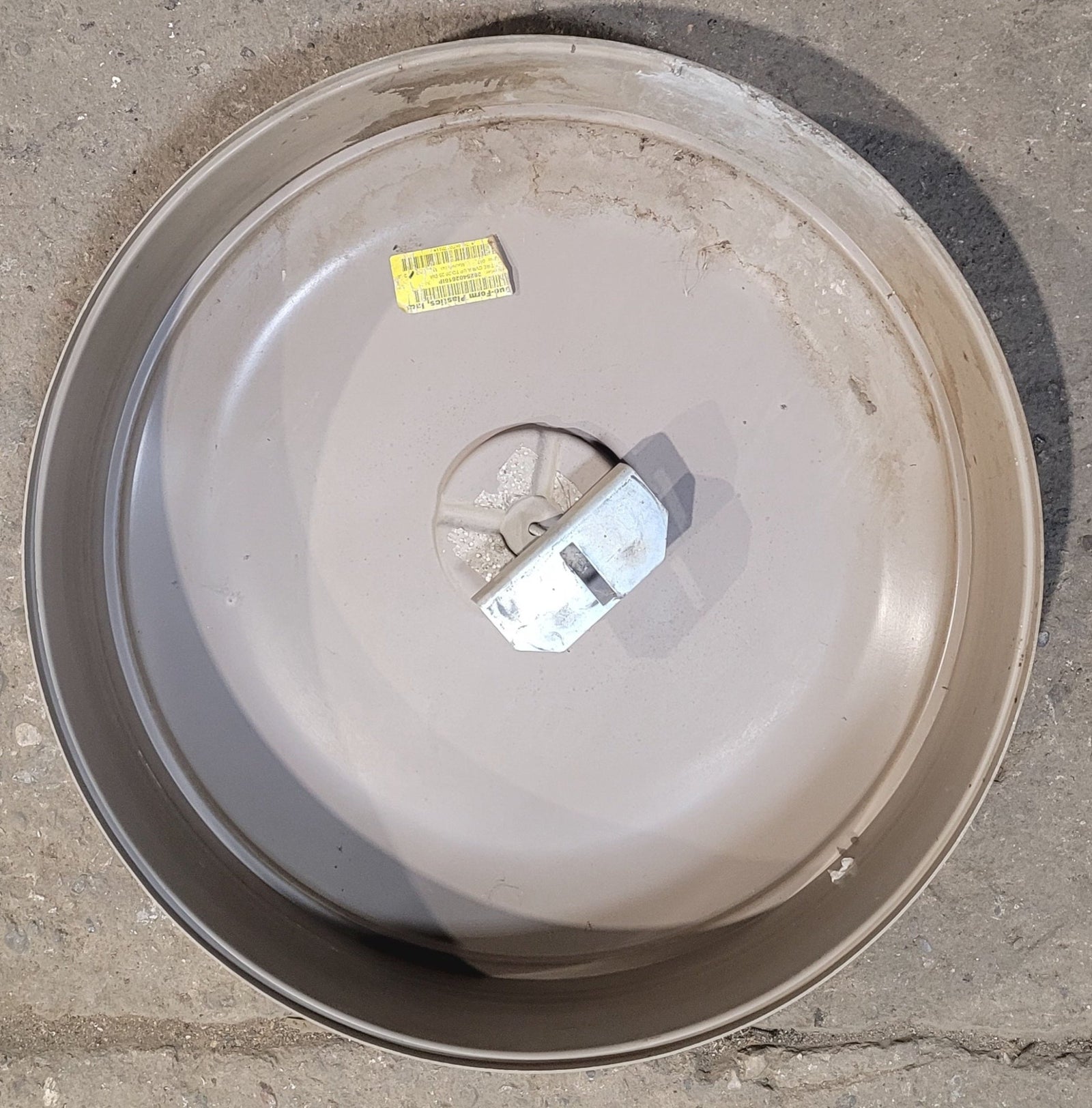 Used Hard Wheel Cover 27