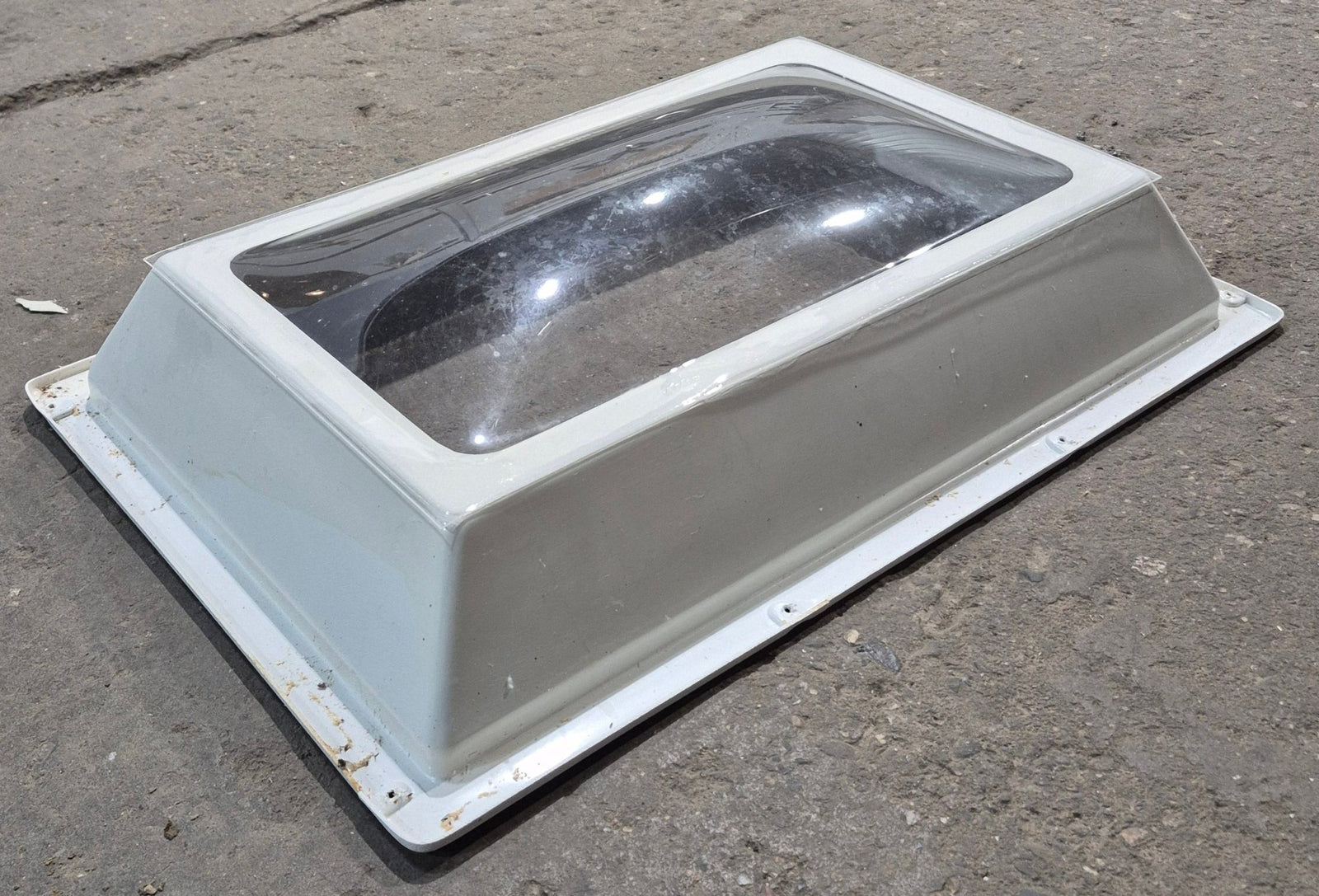 Used Inner Skylight Garnish 24