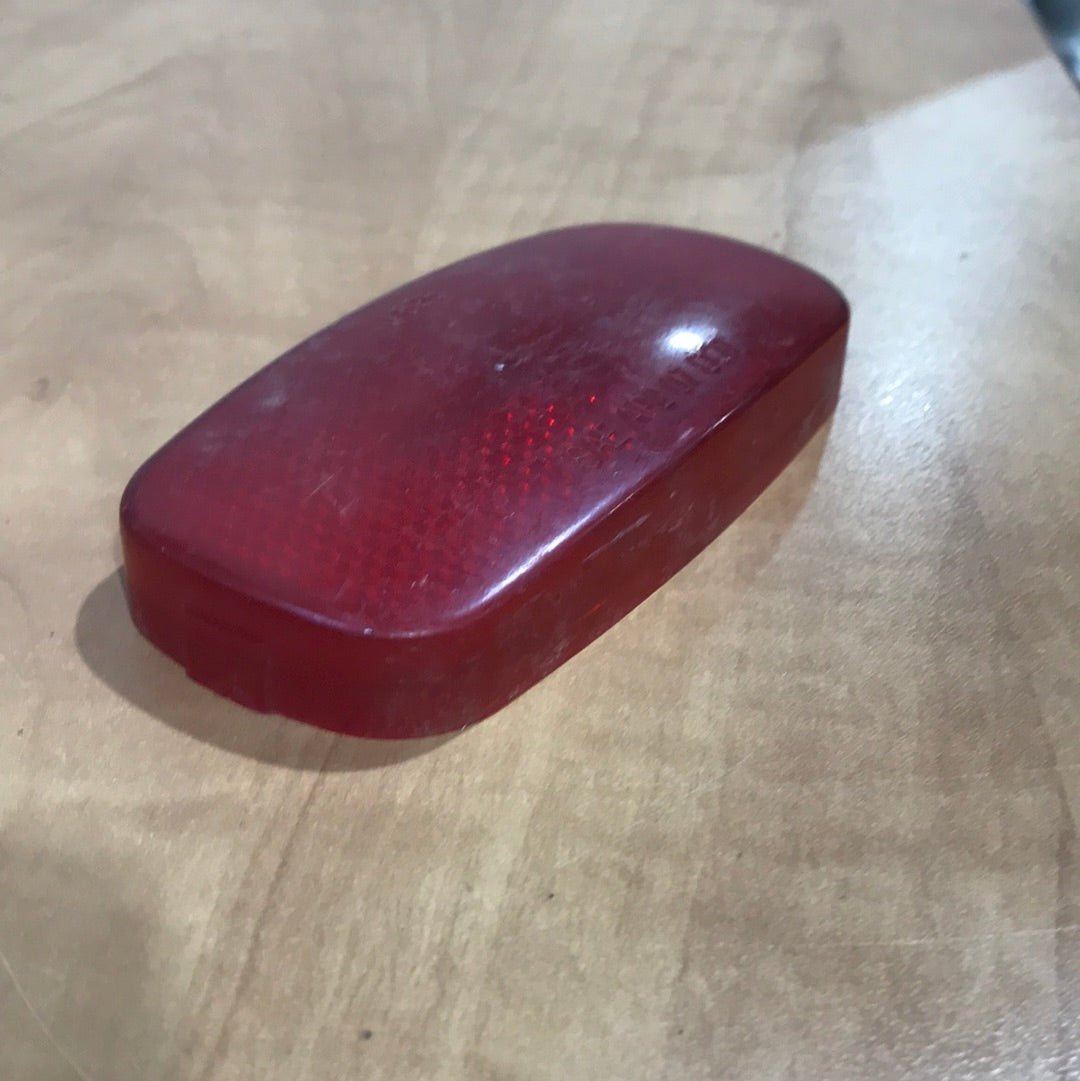 Used J - 626 - SAE AP2 02 07 DOT Replacement Lens for Marker Lights - Red - Young Farts RV Parts