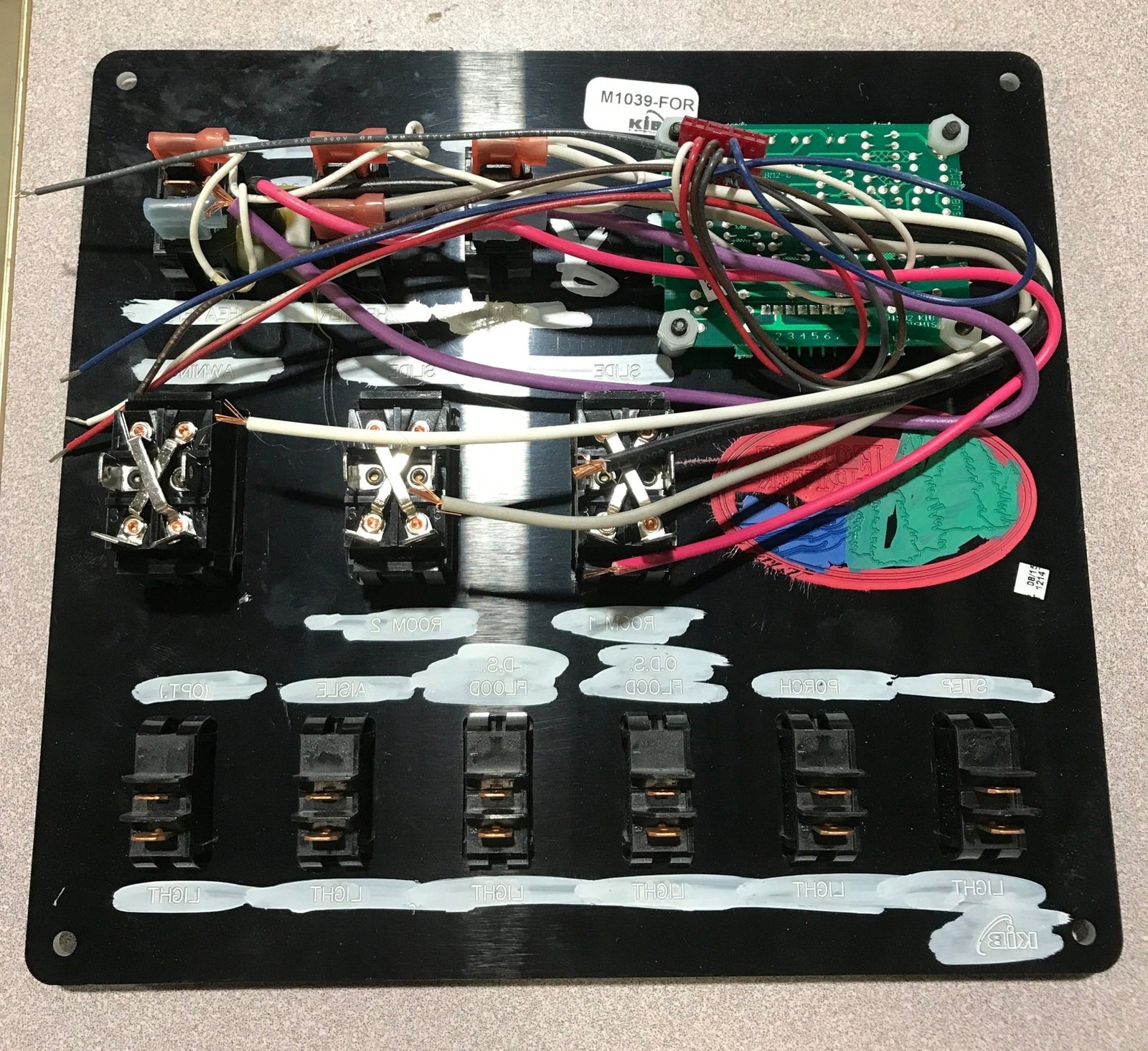 Used KIB Command Center M1039 - FOR - Young Farts RV Parts