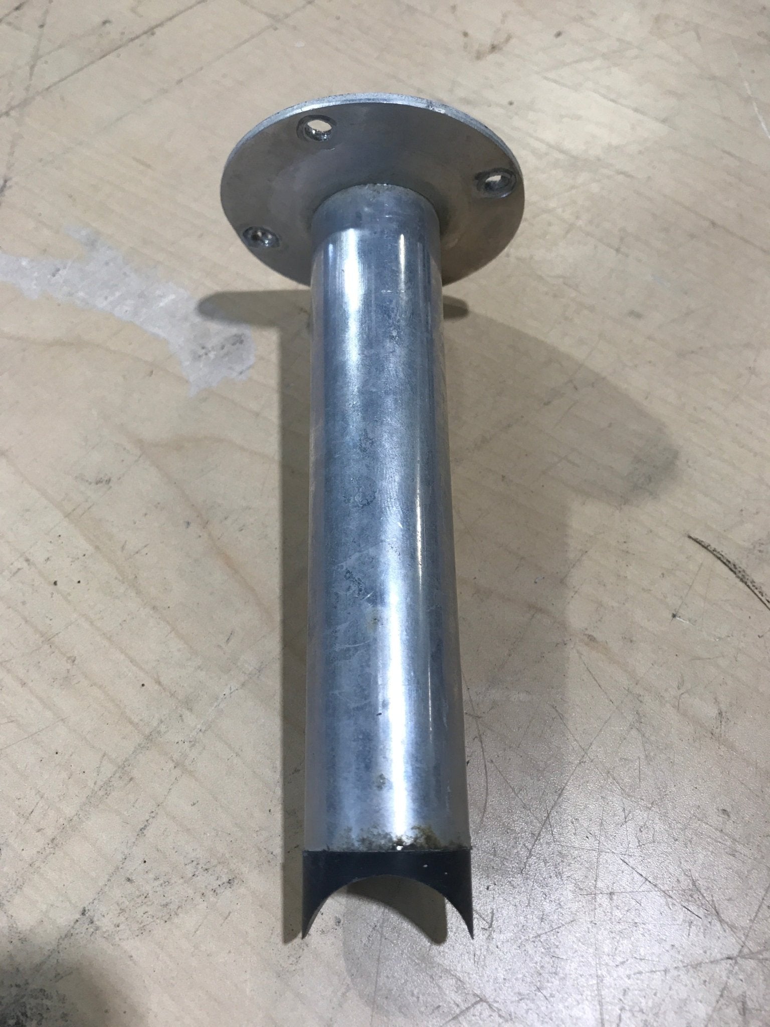 Used Ladder Standoff Assembly - 5 1/4" - Young Farts RV Parts