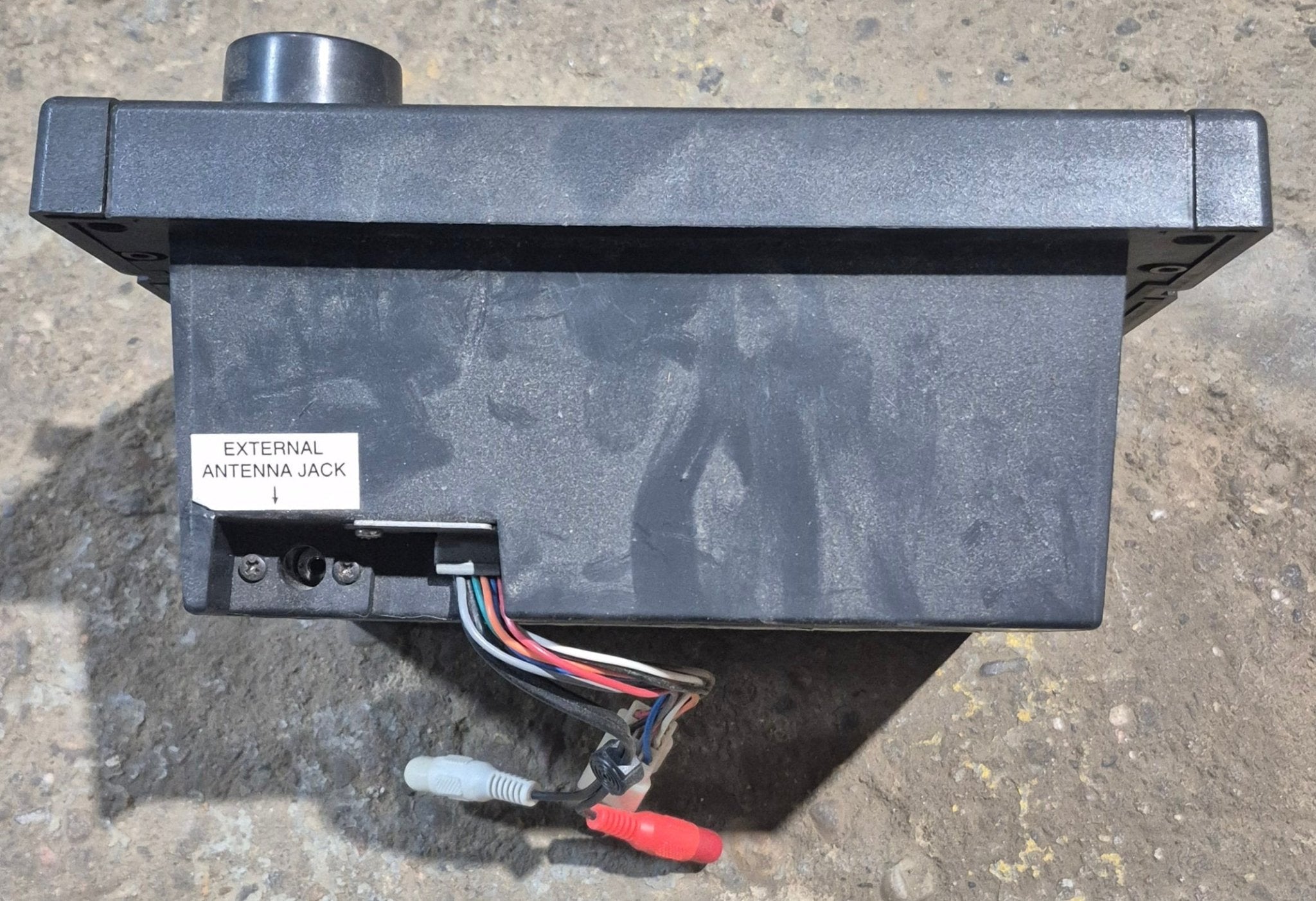 Used Linear Series RV Radio LS7600 - Young Farts RV Parts