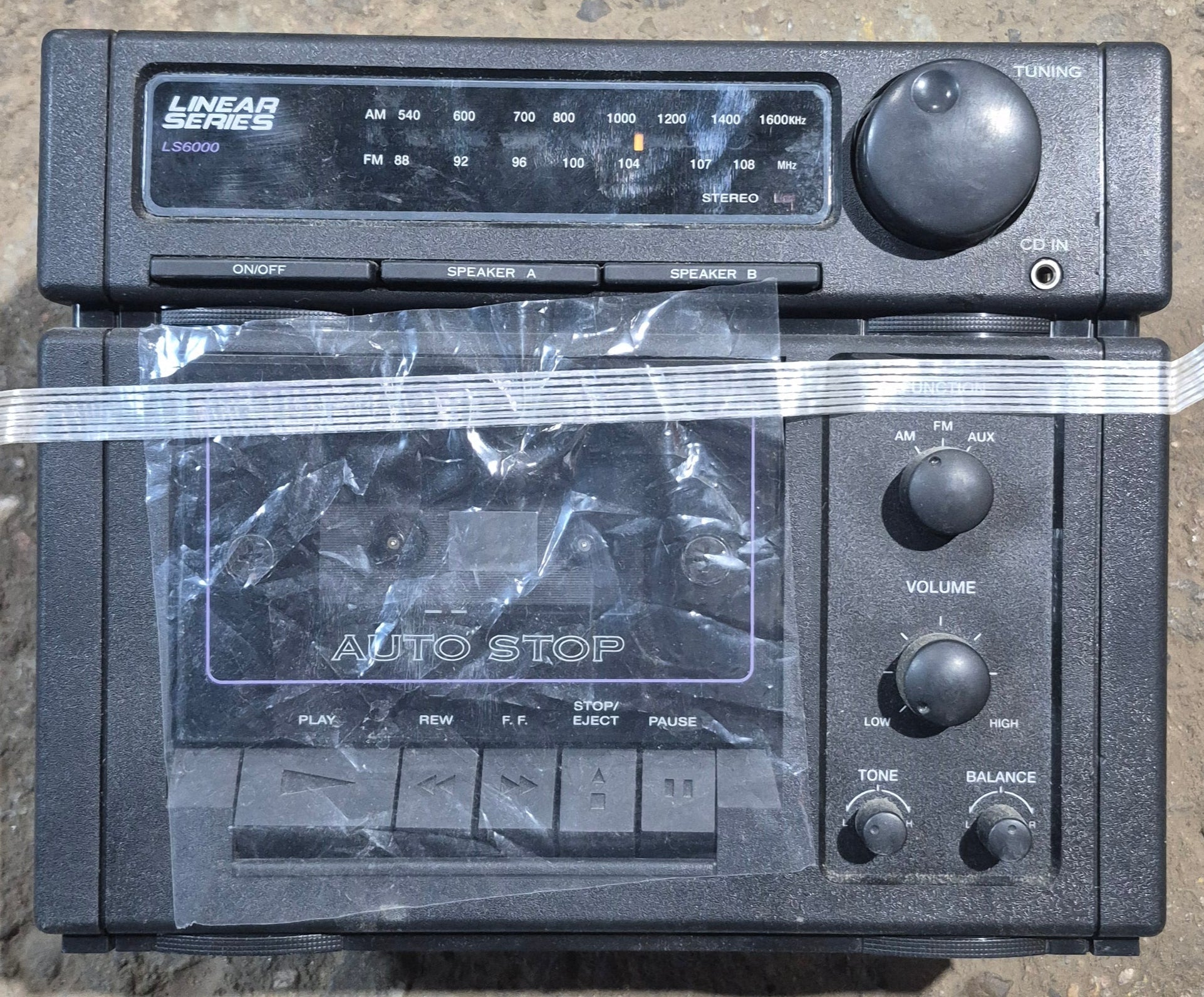 Used Linear Series RV Radio LS7600 - Young Farts RV Parts