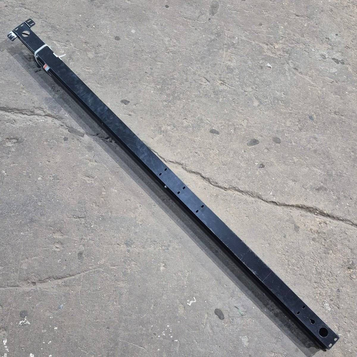 Used Lippert Awning Arm, Drive (Front), Black, 69