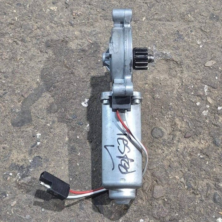 Used Lippert Solera Replacement Motor - 373566 - Young Farts RV Parts
