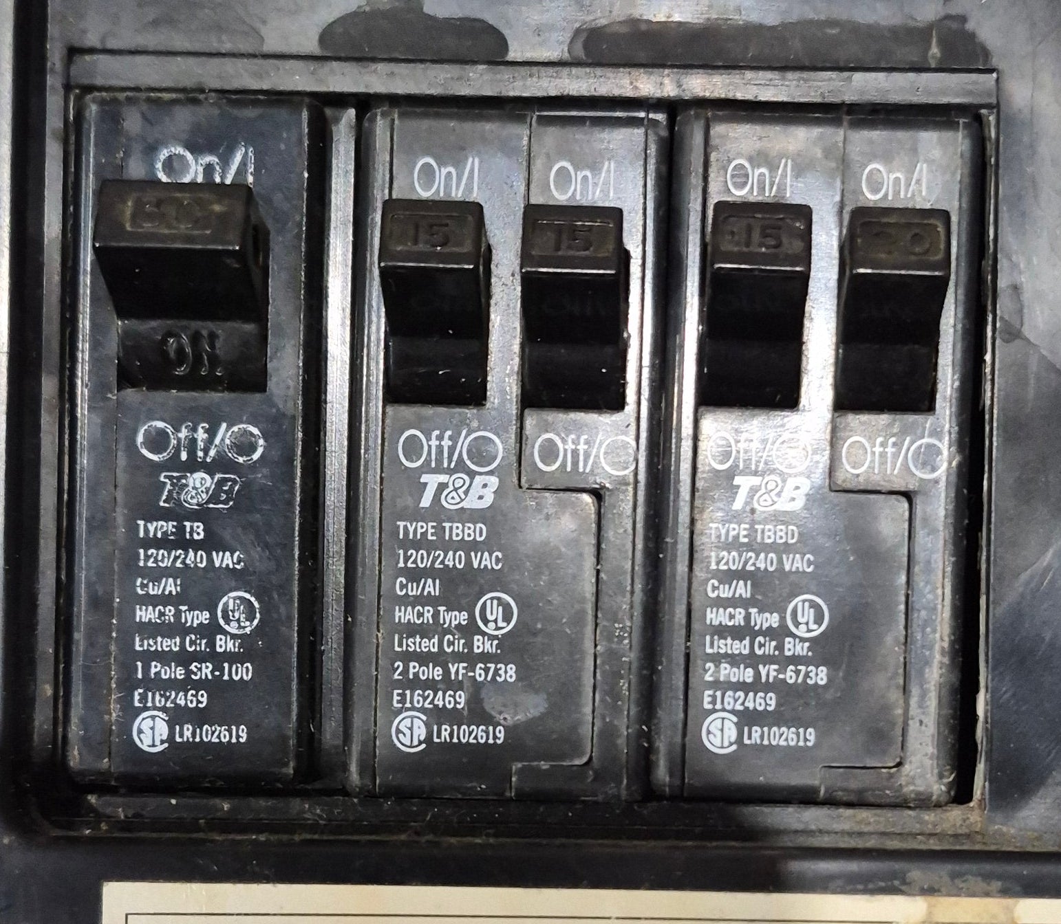 Used Load Center - TT120FLGNM - Young Farts RV Parts