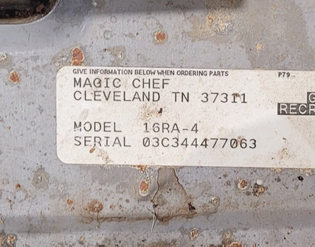 Used Magic Chef 16RA - 4 Range 4 Burner - Young Farts RV Parts