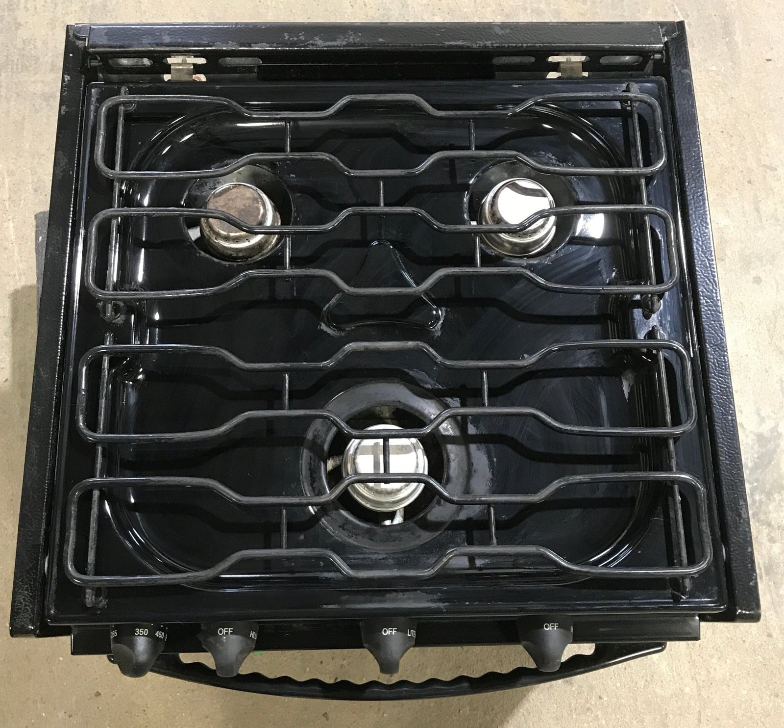 Used Magic Chef 3 Burner RV Range / Cooktop - CLY1610BDB - Young Farts RV Parts