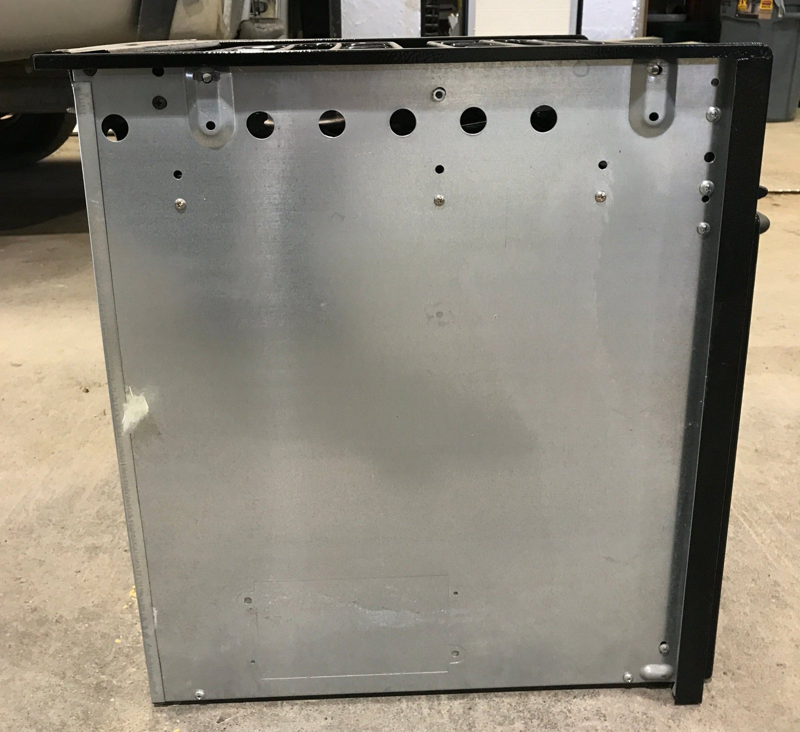 Used Magic Chef 3 Burner RV Range / Cooktop - CLY2231BDB - Young Farts RV Parts