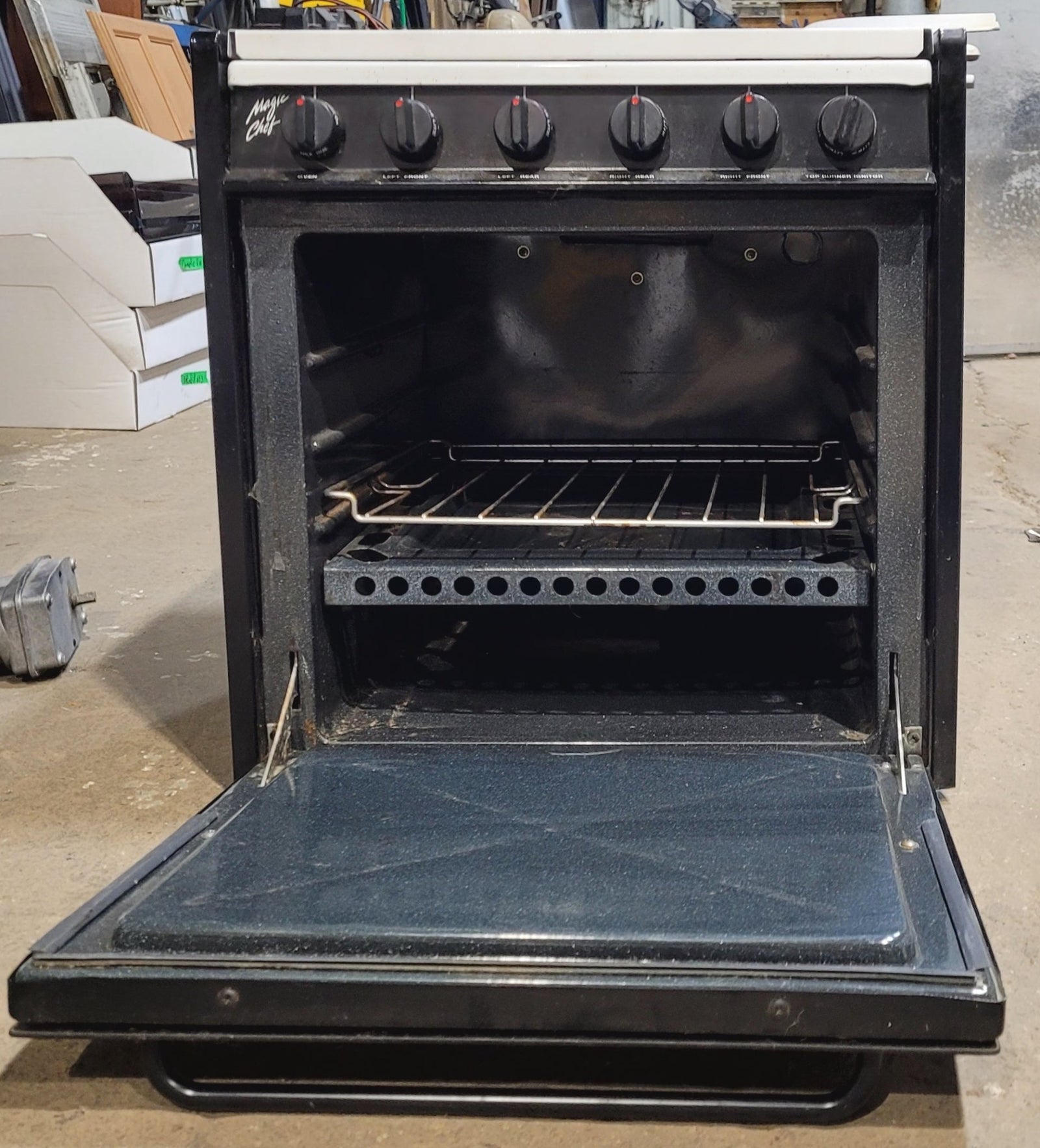 Used Magic Chef 4 Burner RV Range / Cooktop - 22RW - 4KZ - Young Farts RV Parts