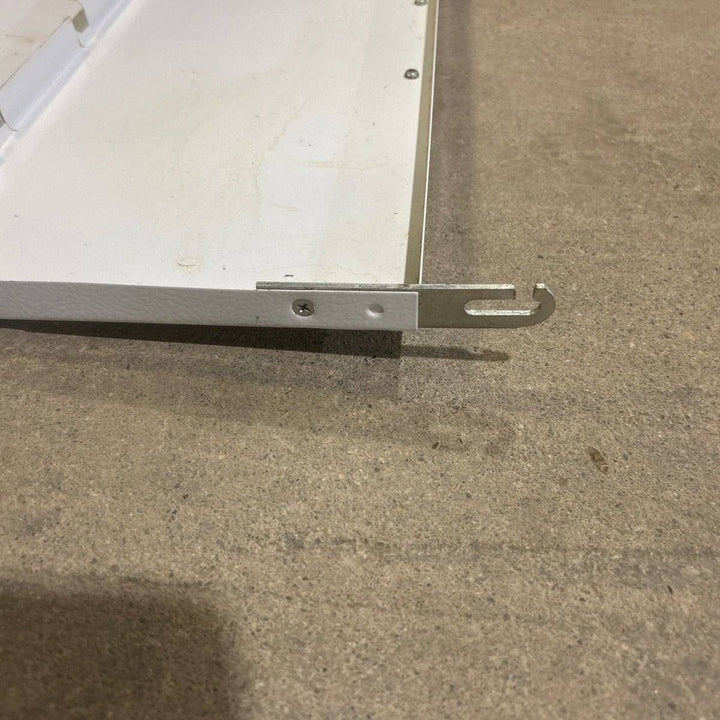 Used MAGIC Chef Bi-Fold Cover White for CLY2232BDH - Young Farts RV Parts
