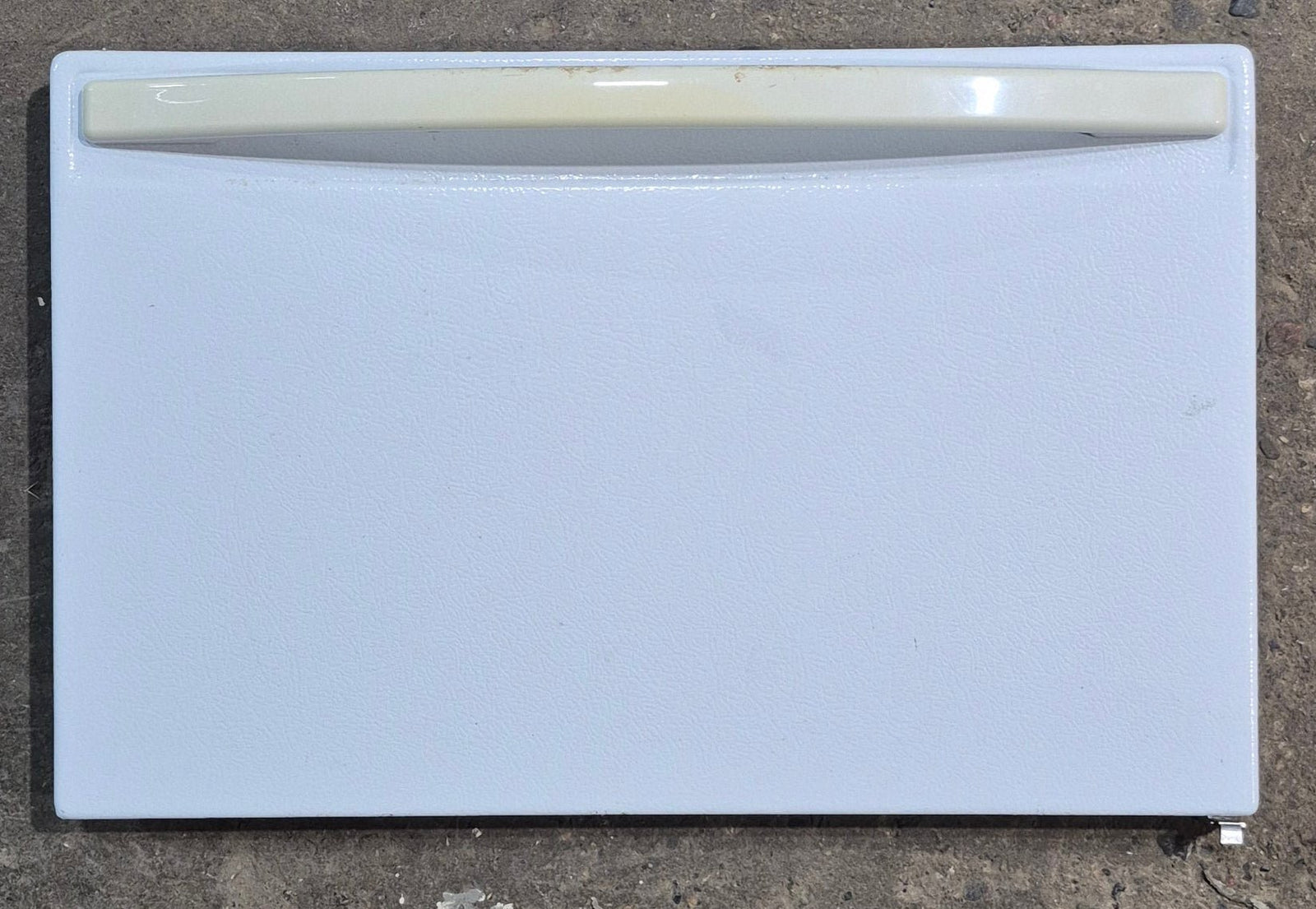 Used Magic Chef Oven Door, White Faceplate, 19 1/2
