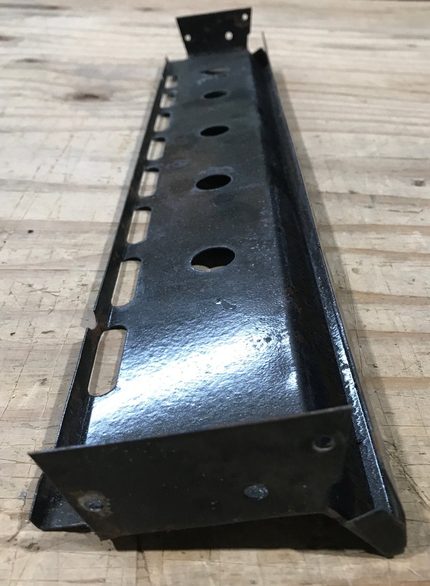 Used Magic Chef Oven Manifold Panel, Black - 2616F05490 - Young Farts RV Parts