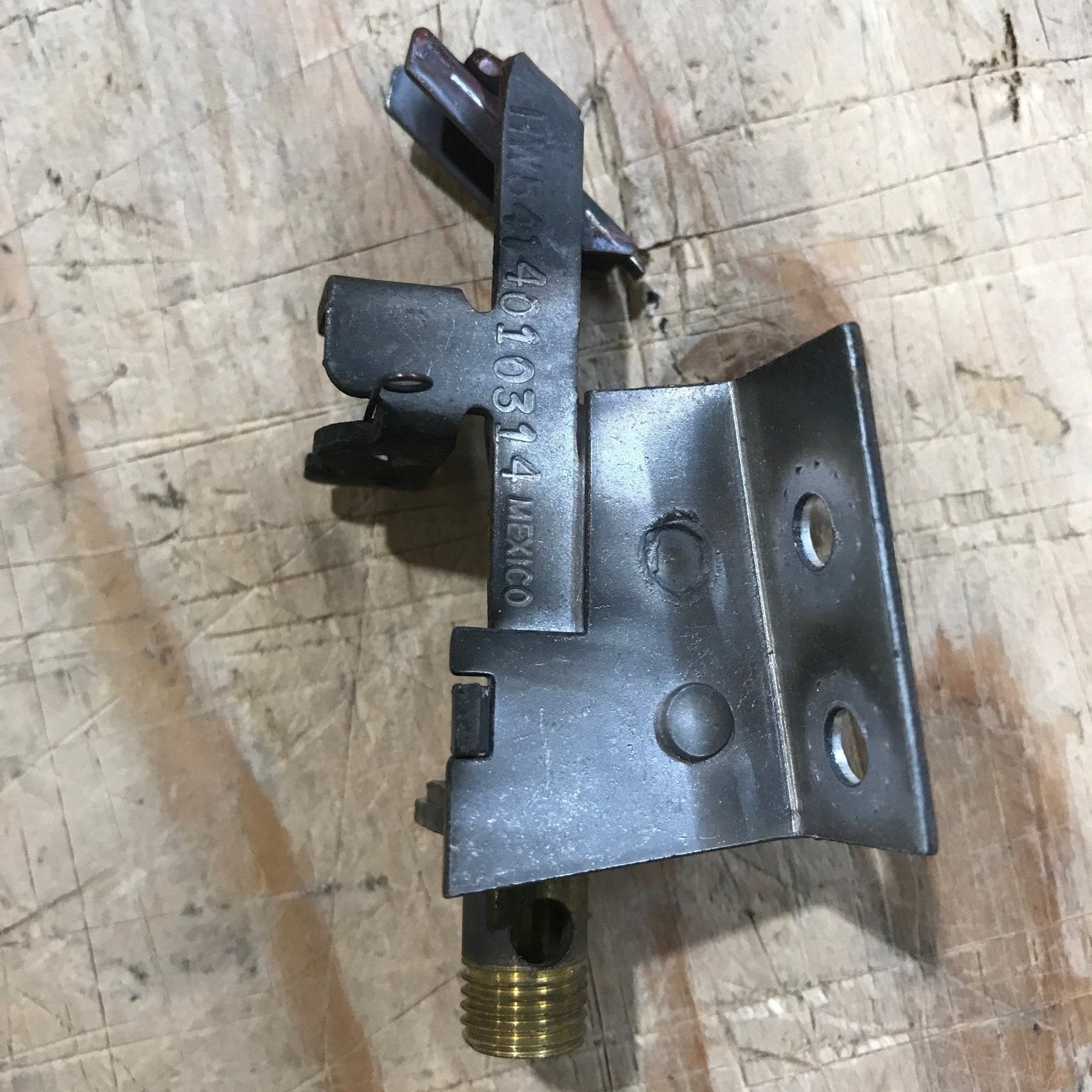 Used Magic Chef Oven Pilot - 74006334 - Young Farts RV Parts