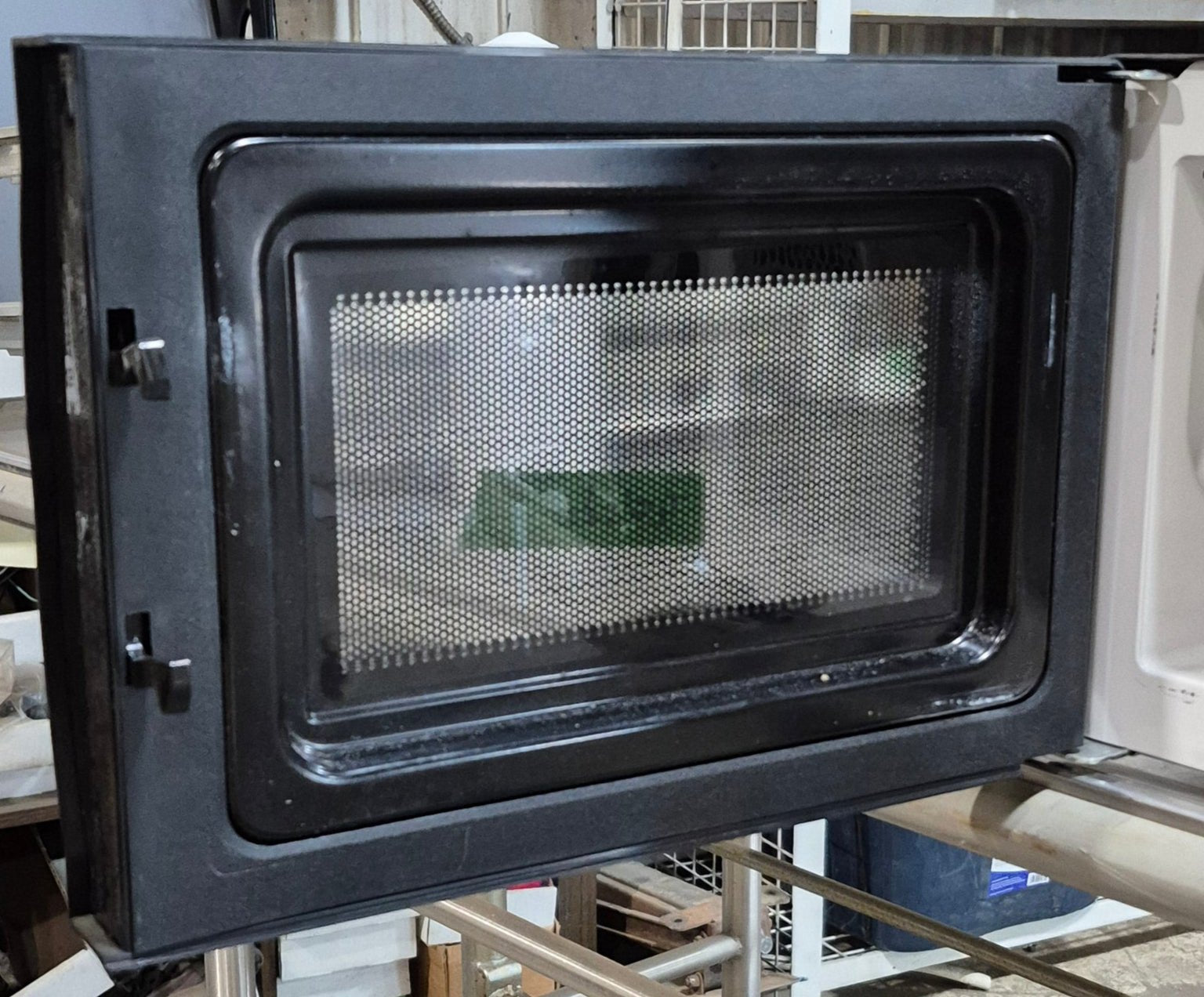 Used Magic Chef RV Microwave 17" W x 10" H x 13" D - Young Farts RV Parts