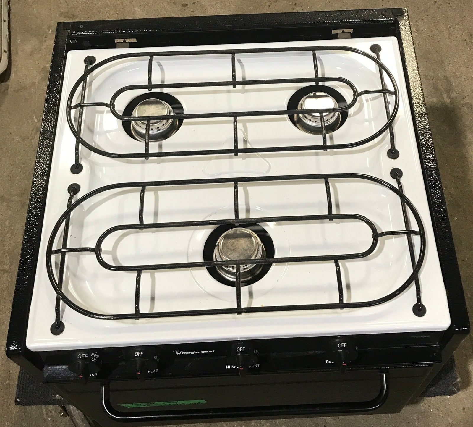 Used Magic Chef RV Range / Cooktop, 3 Burner - CLY1631BDH - Young Farts RV Parts