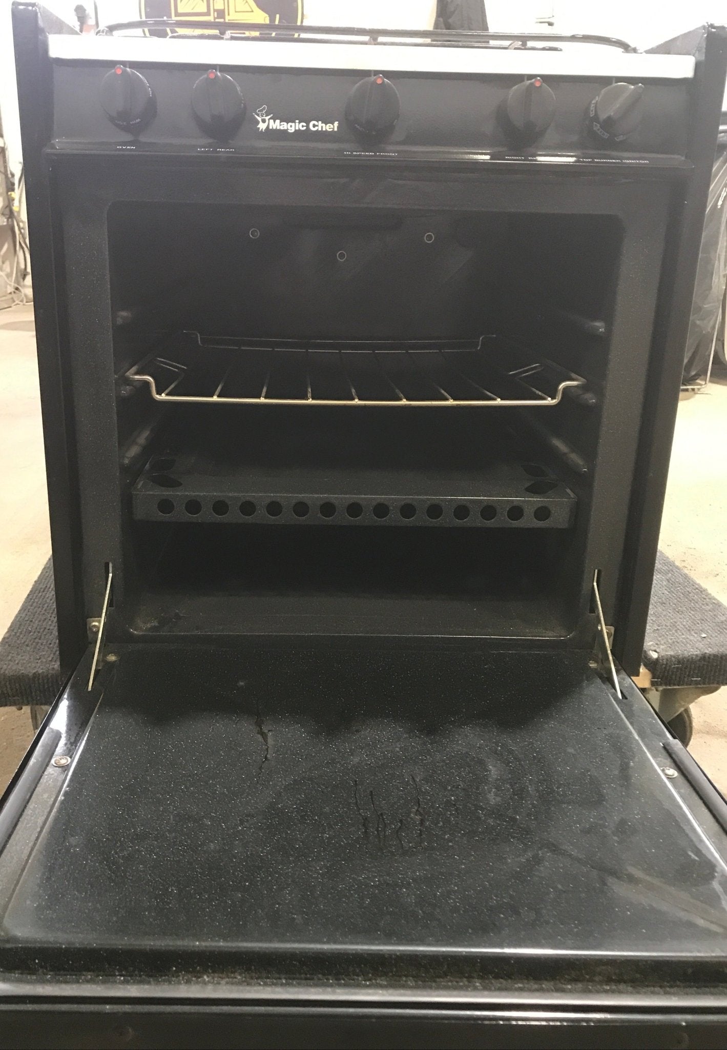 Used Magic Chef RV Range / Cooktop, 3 Burner - CLY2232BDH - Young Farts RV Parts