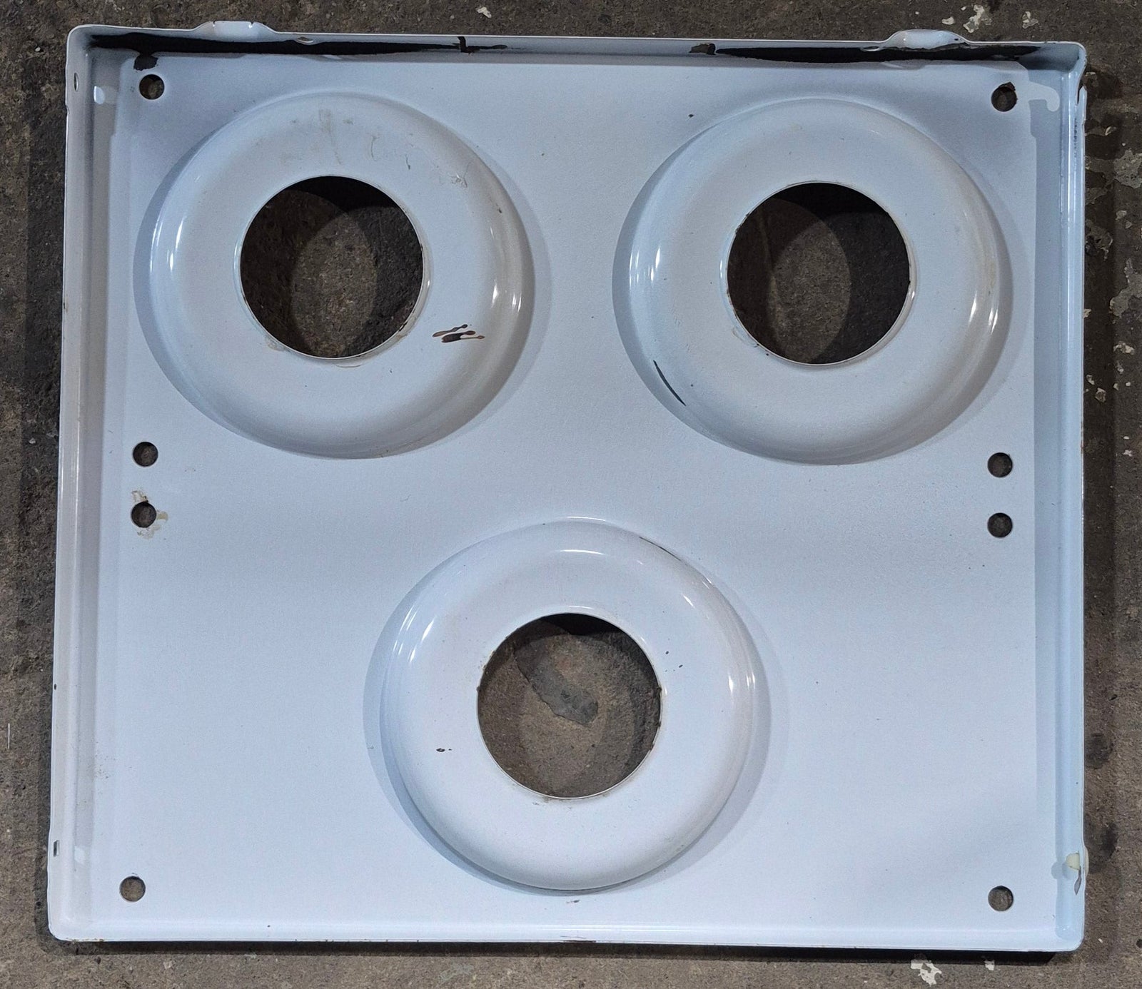 Used Magic Chef Stove Metal Main Top, White - 74001333 - Young Farts RV Parts