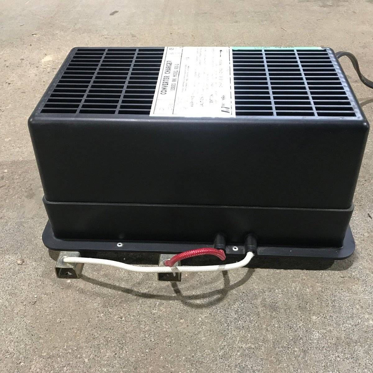 Used Magnetek Converter Charger, 30 AMP - 930 - 2 - Young Farts RV Parts