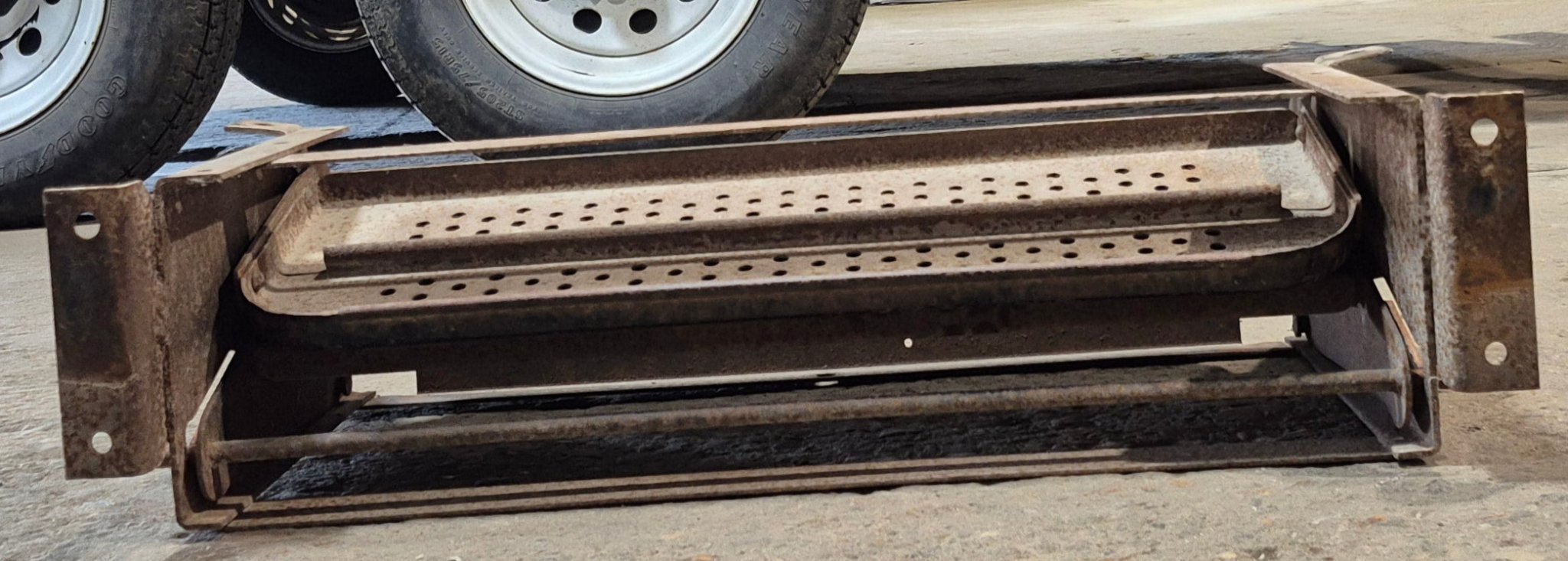 Used Manual Double Fold Step - Young Farts RV Parts