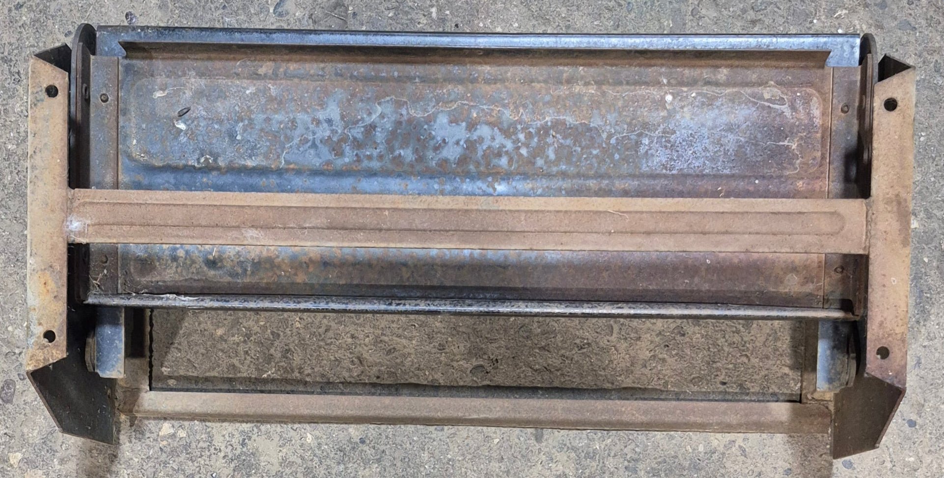 Used Manual Double Fold Step - Young Farts RV Parts