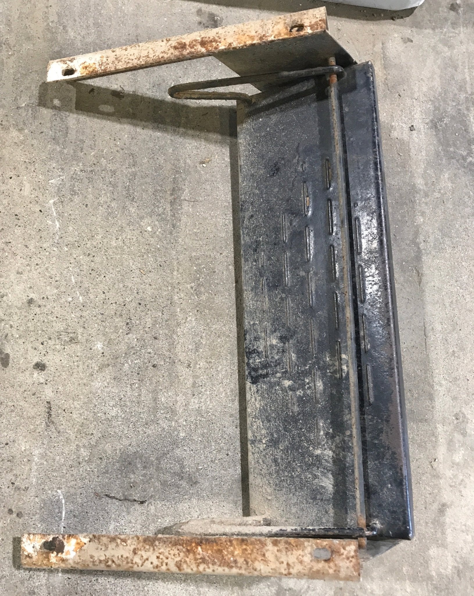 Used Manual Single Fold Step - Young Farts RV Parts