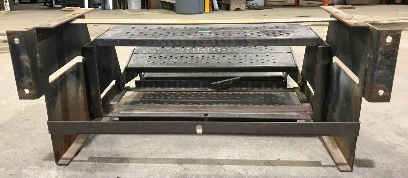 Used Manual Triple Fold Step - Young Farts RV Parts