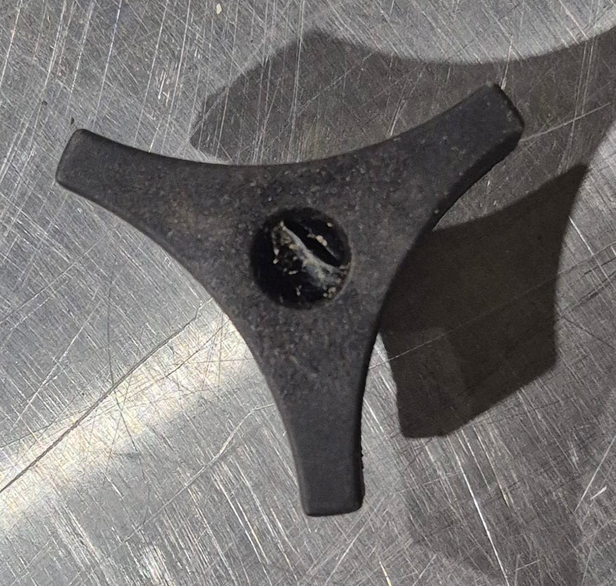 Used MaxxAir Roof Vent Lift Arm Knob, No extension - 10 - 20223 - Young Farts RV Parts