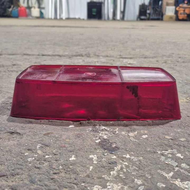 Used Miro-Flex Tail Light Replacement Lens - SAE-AILR(2)ST-72D.O.T - Young Farts RV Parts