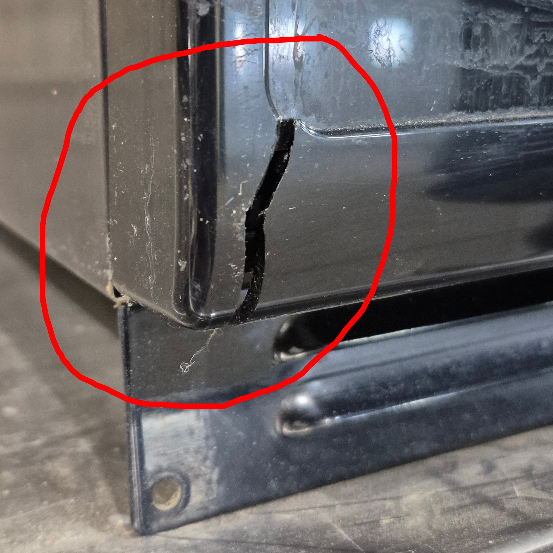 Used Mobil Chef RV Microwave - AXM - 1411/UL - Young Farts RV Parts